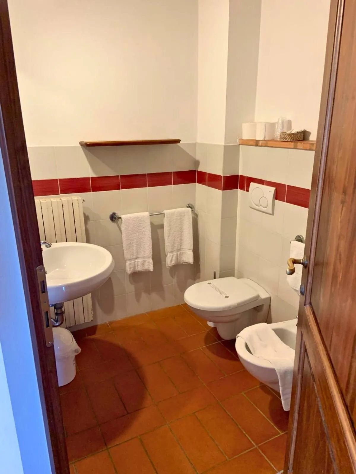Bathroom in Borgo Bottaia