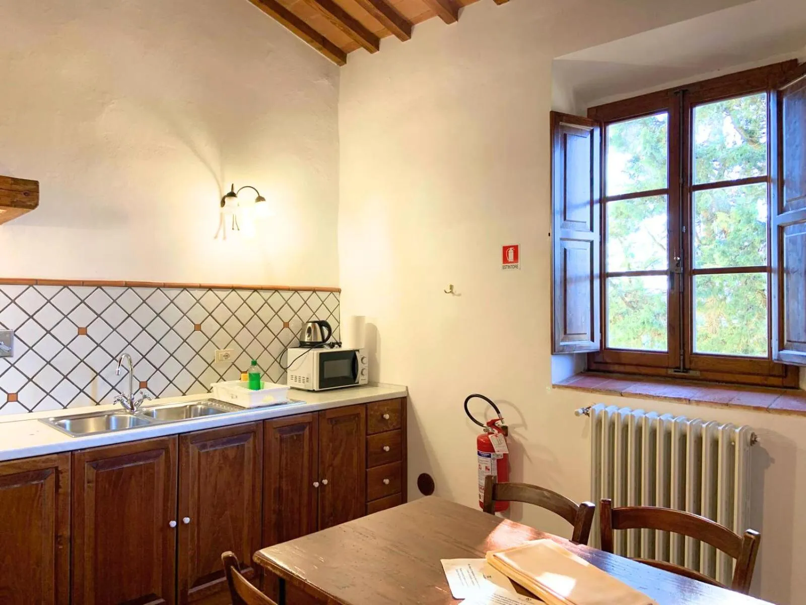 Kitchen or kitchenette in Borgo Bottaia
