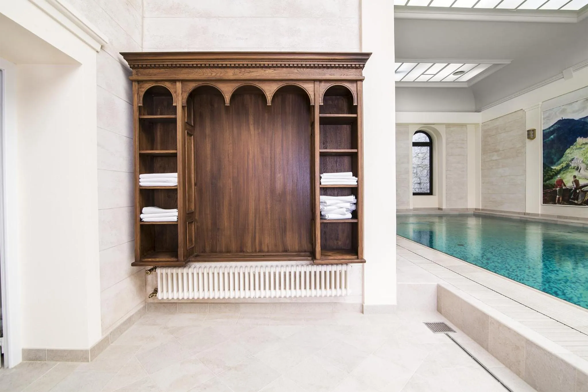 Swimming pool in WINDSOR SPA Hotel