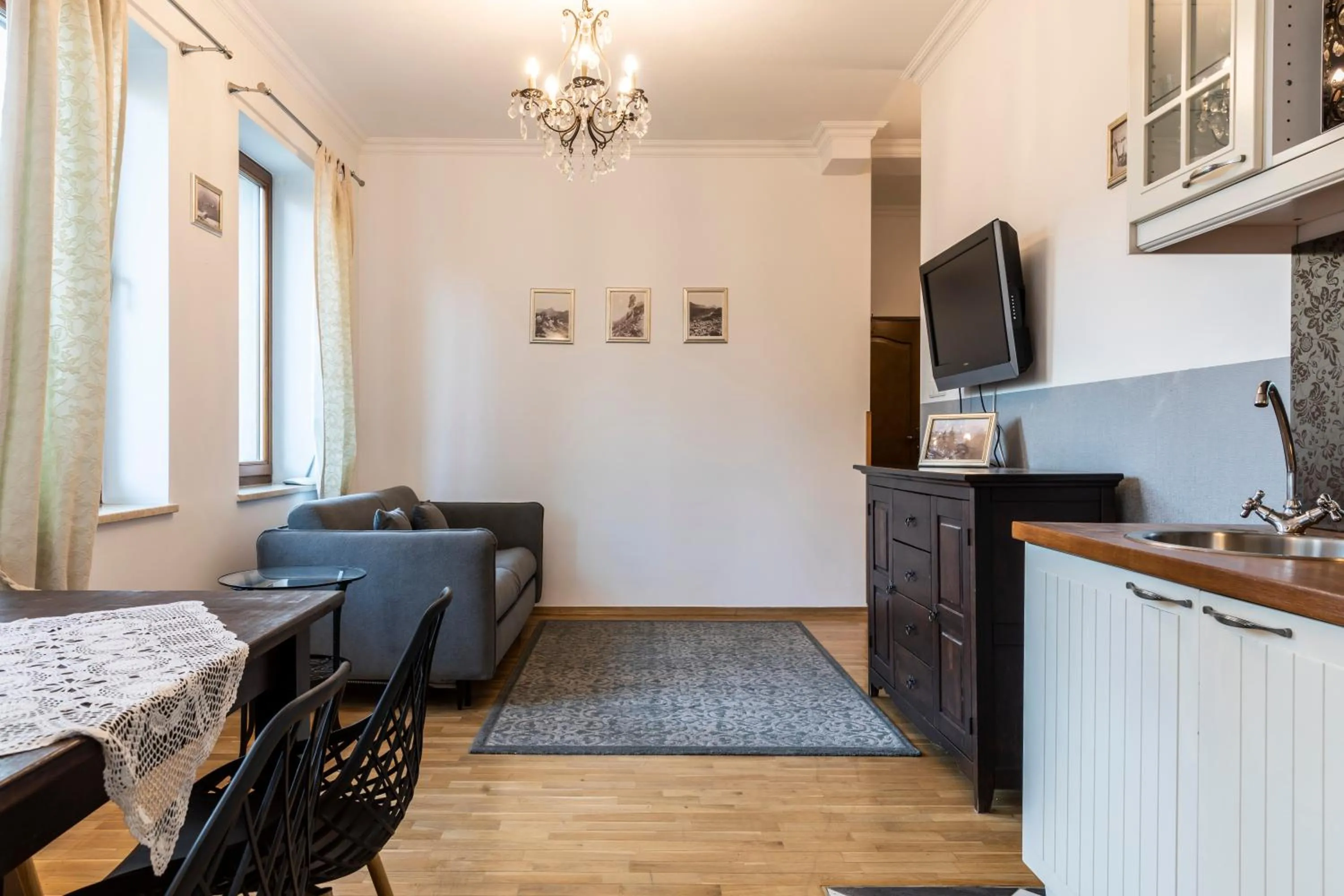 Kitchen or kitchenette in TatryTOP Radowid basen sauna