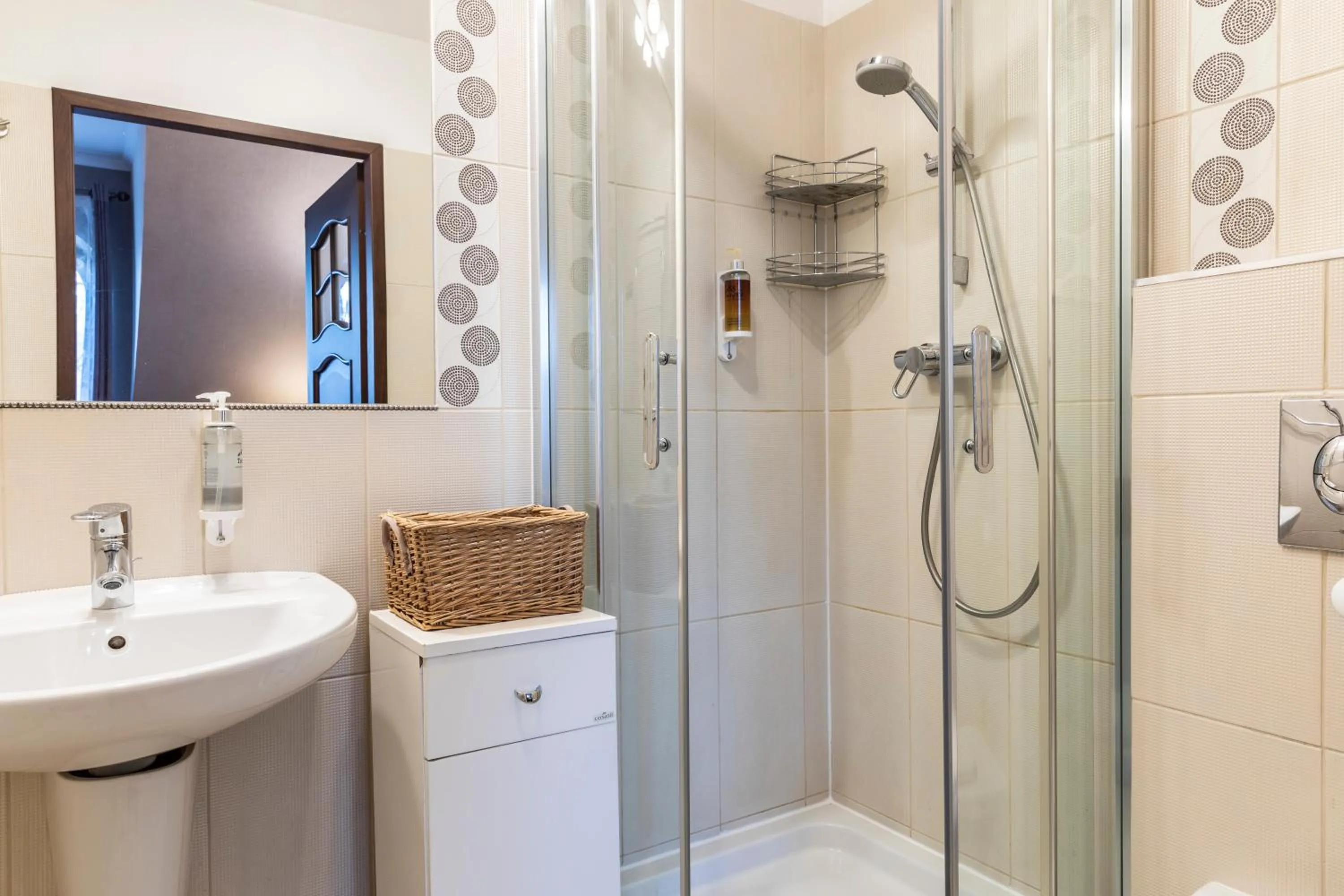 Bathroom in TatryTOP Radowid basen sauna