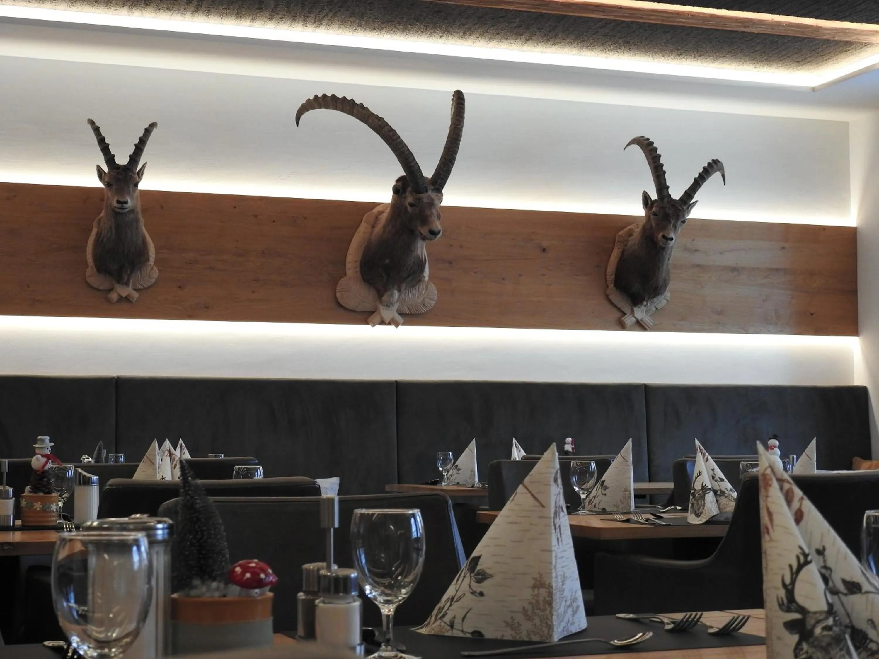 Food and drinks in Hotel Spöl Restaurant