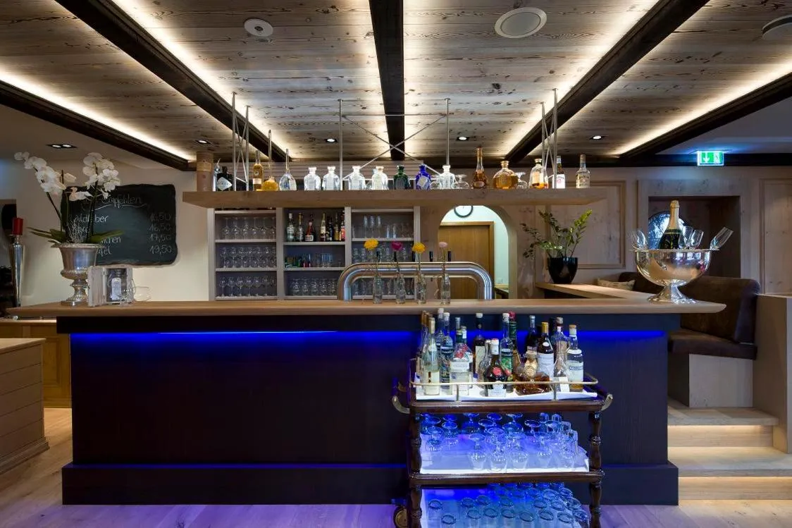 Restaurant/places to eat in Germanenhof