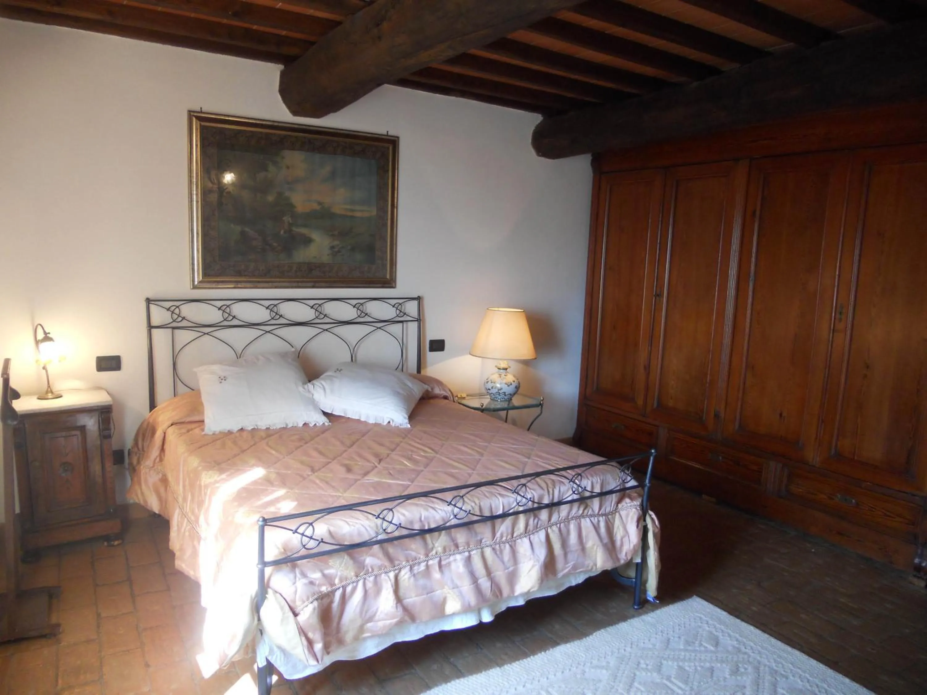 Photo of the whole room in La Pieve Di Sant'Andrea