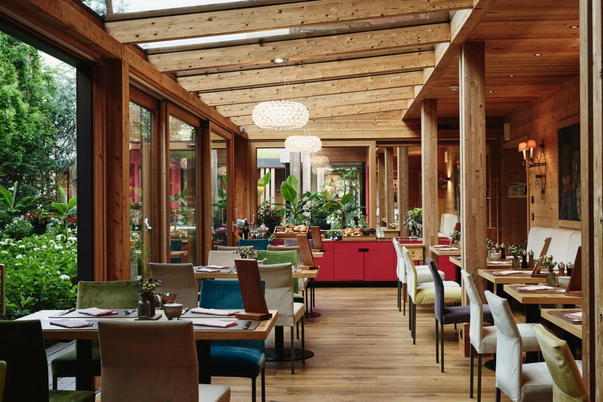 Breakfast in Small Luxury Hotel of the World - DasPosthotel