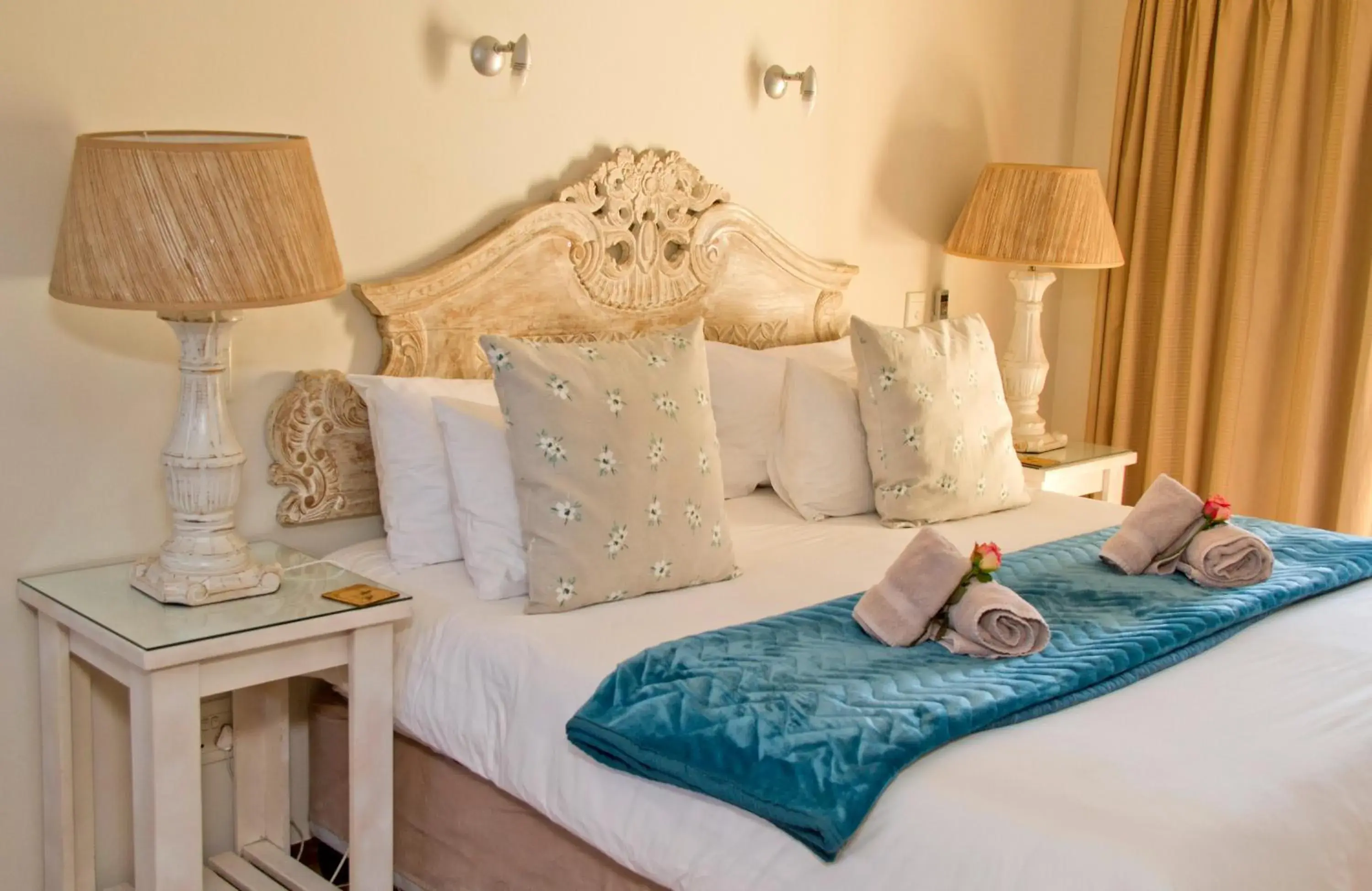 Standard Double or Twin Room in Del Roza Guest House Standard Double or Twin Room in Del Roza Guest House