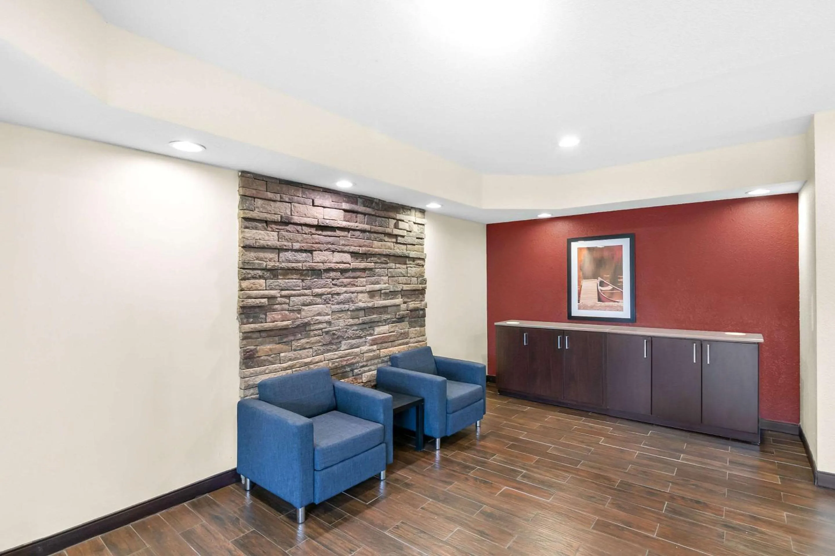 Lobby or reception in Quality Inn Queensbury - Lake George Area