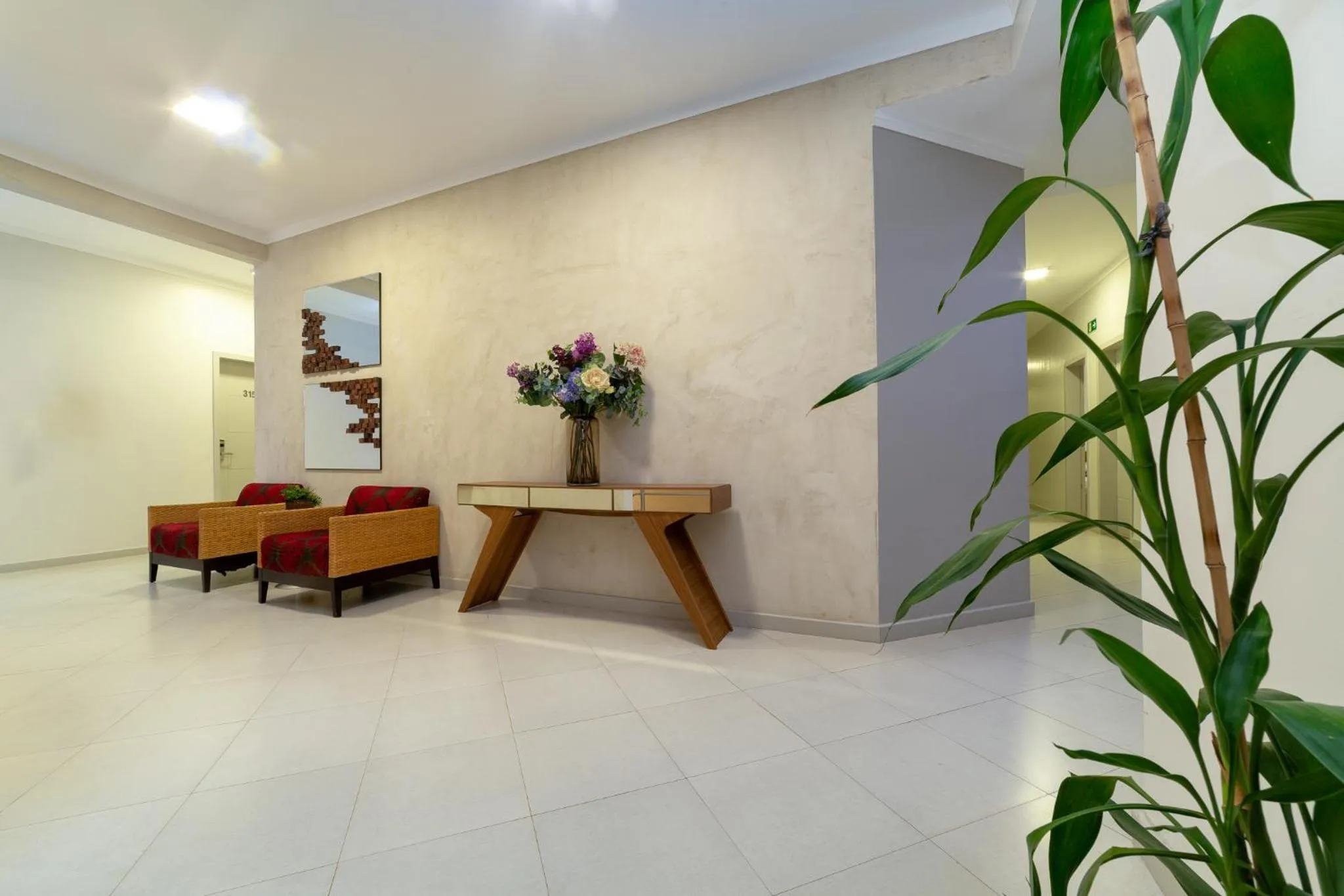 Lobby or reception in Hotel Porto Madeira