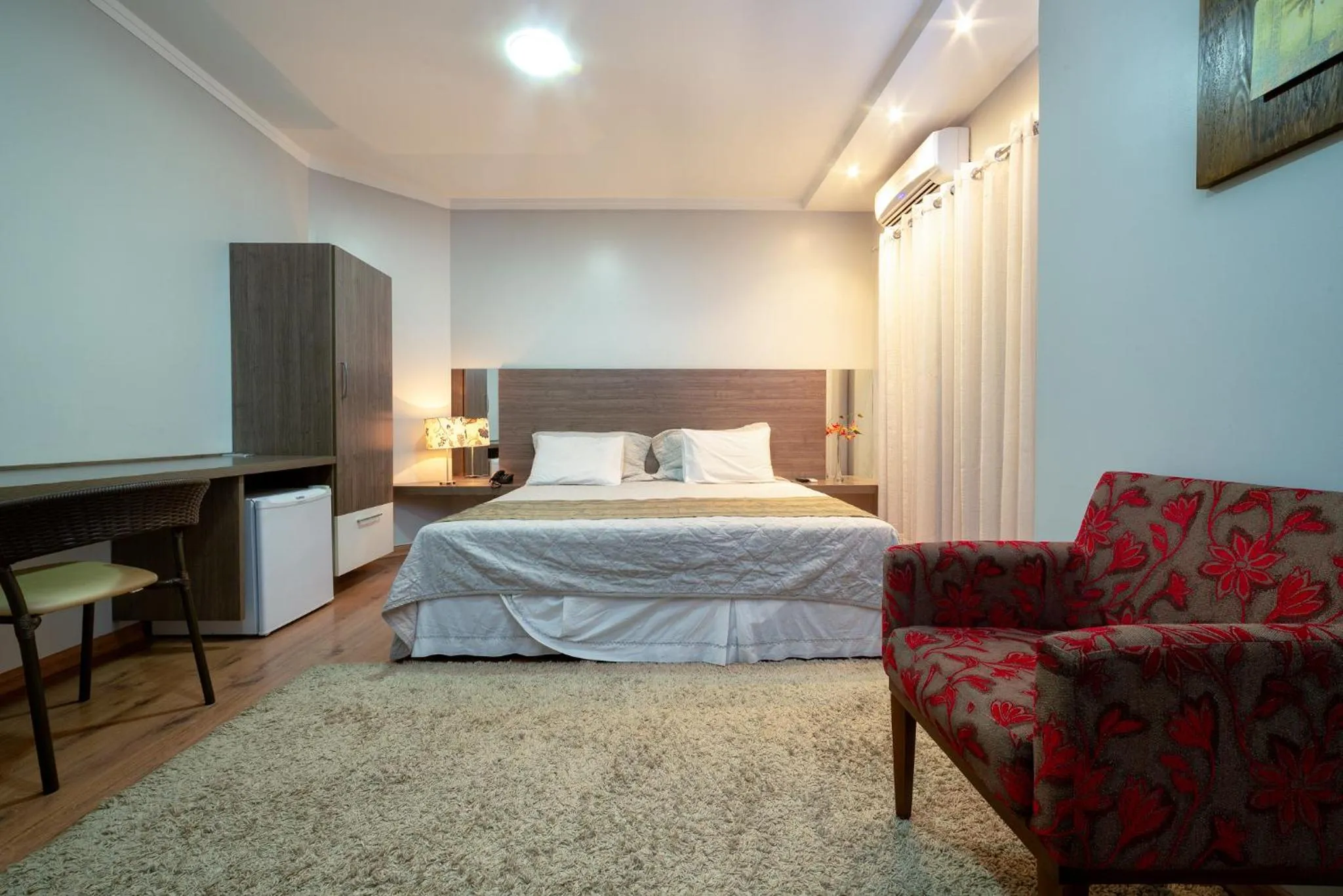 Bed in Hotel Porto Madeira