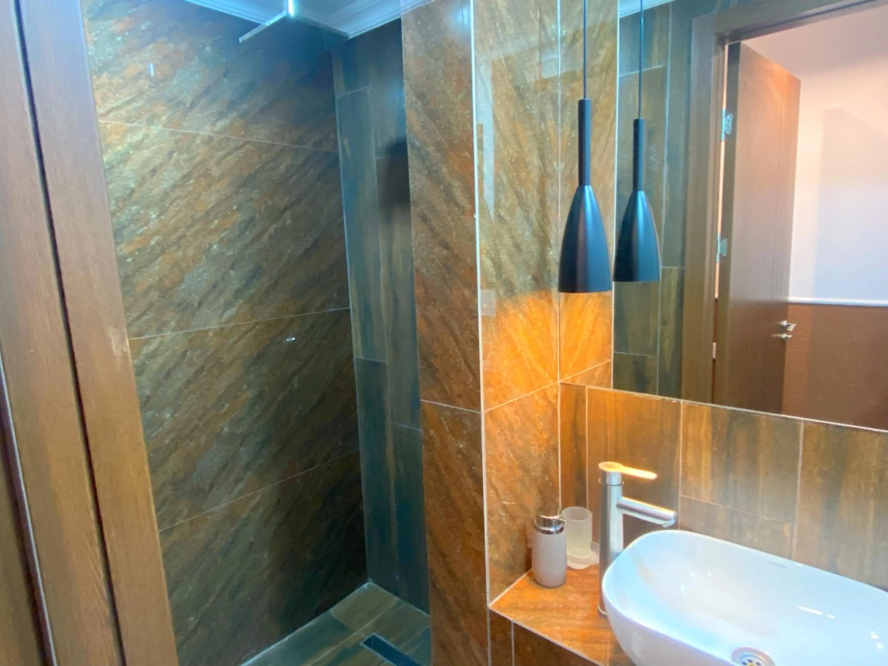 Toilet in Hotel Orange Kutaisi