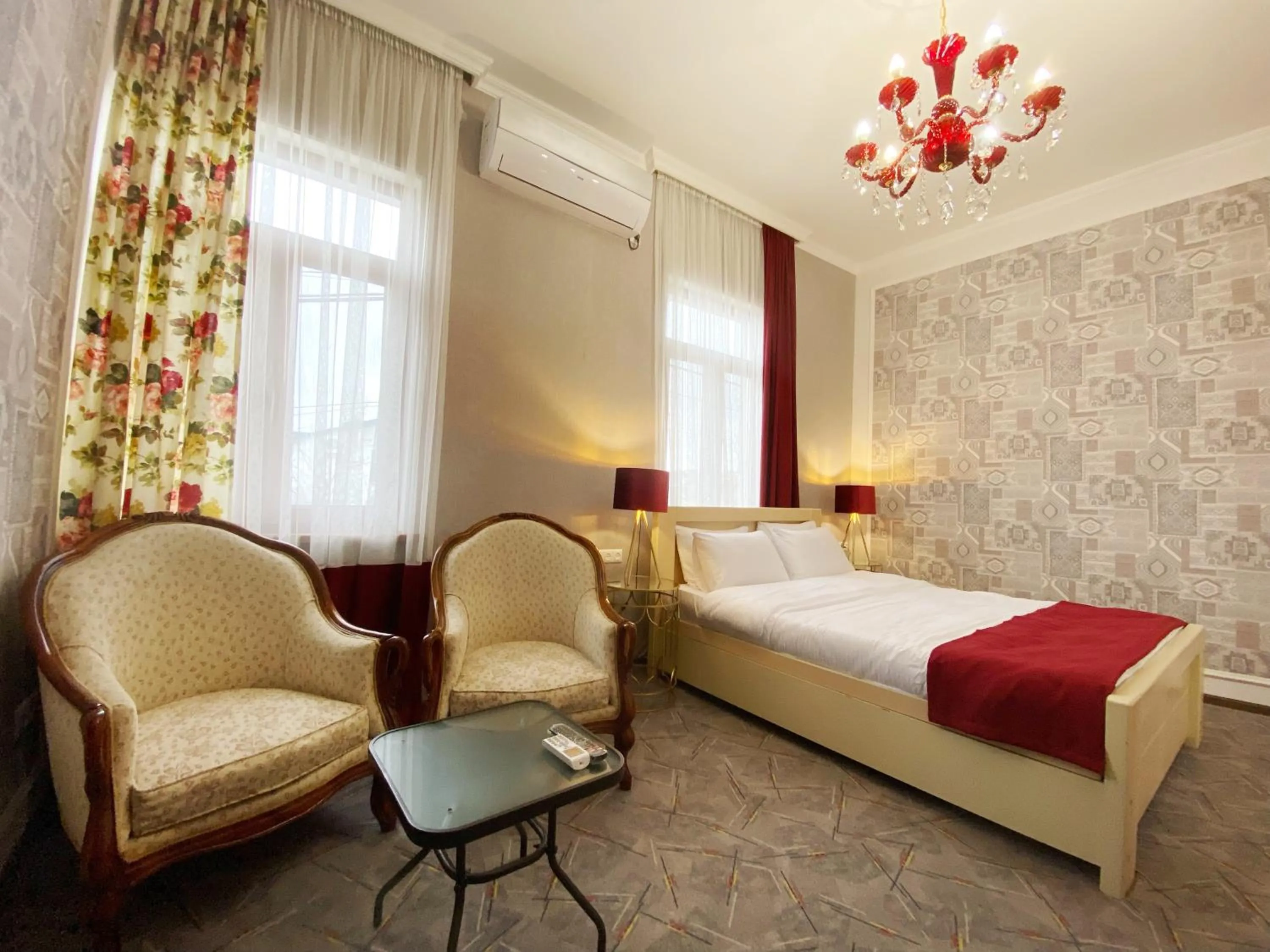 Deluxe Double Room - single occupancy in Hotel Orange Kutaisi