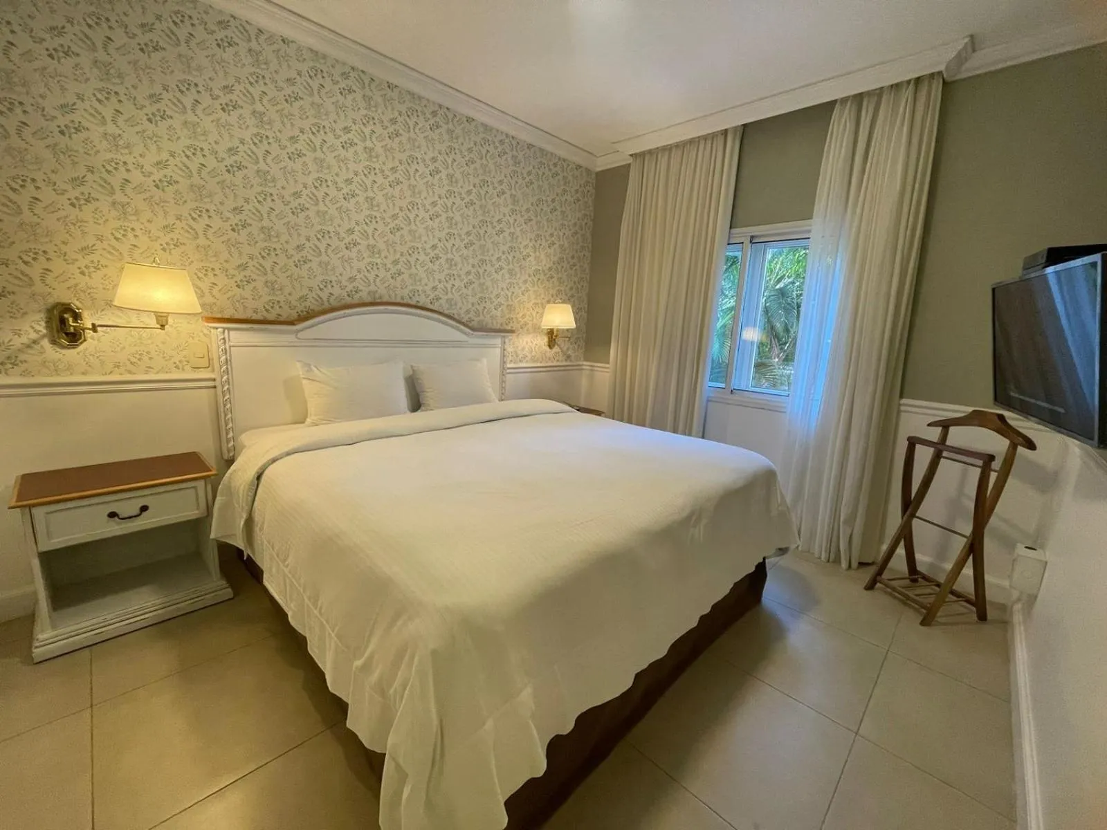 Bed in Hotel Villa Morra Suites