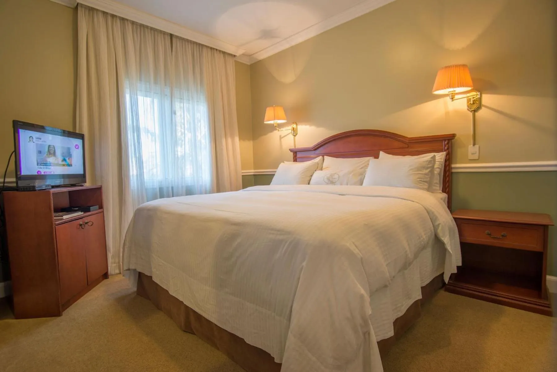 Bed in Hotel Villa Morra Suites