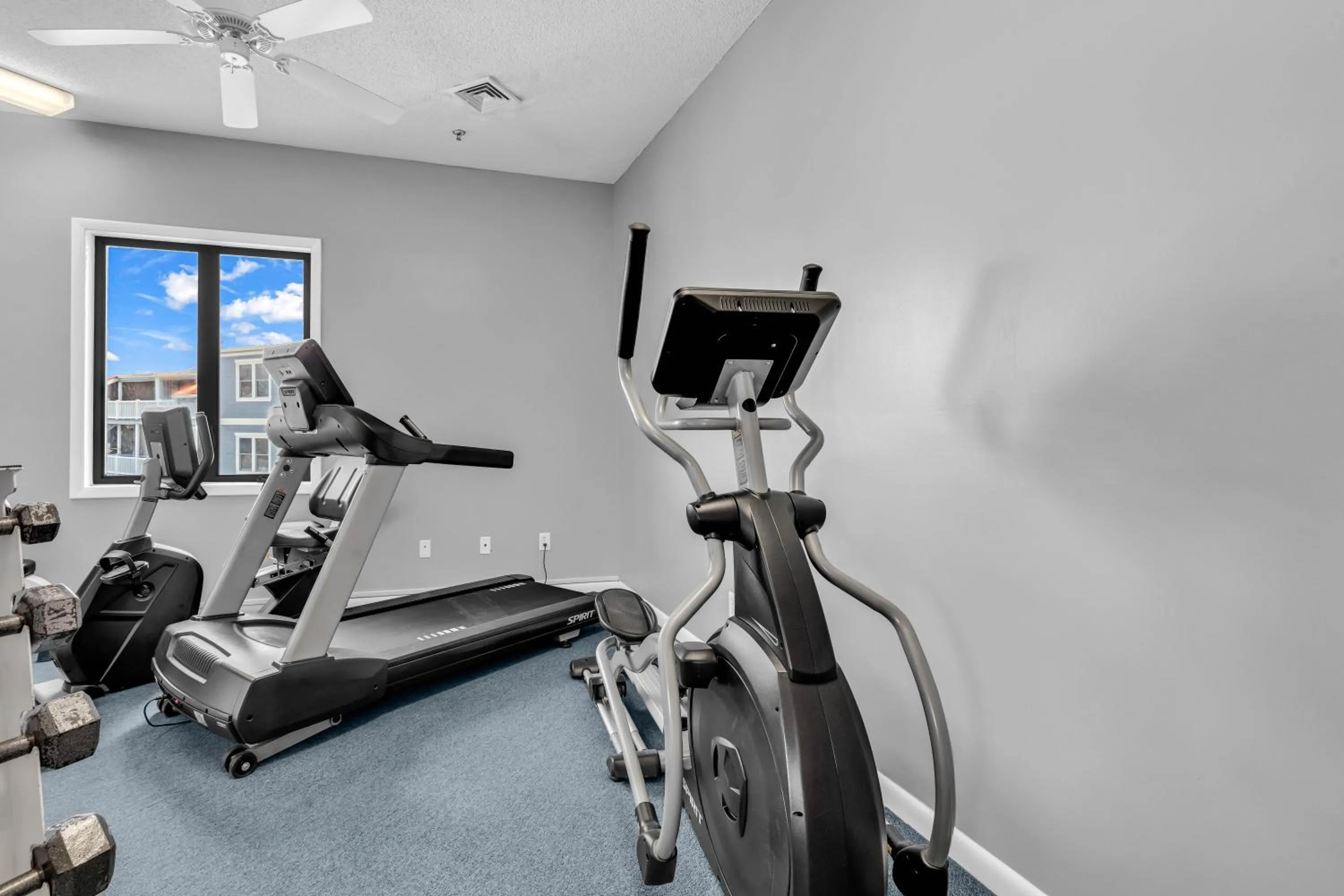 Fitness centre/facilities in A Place at the Beach