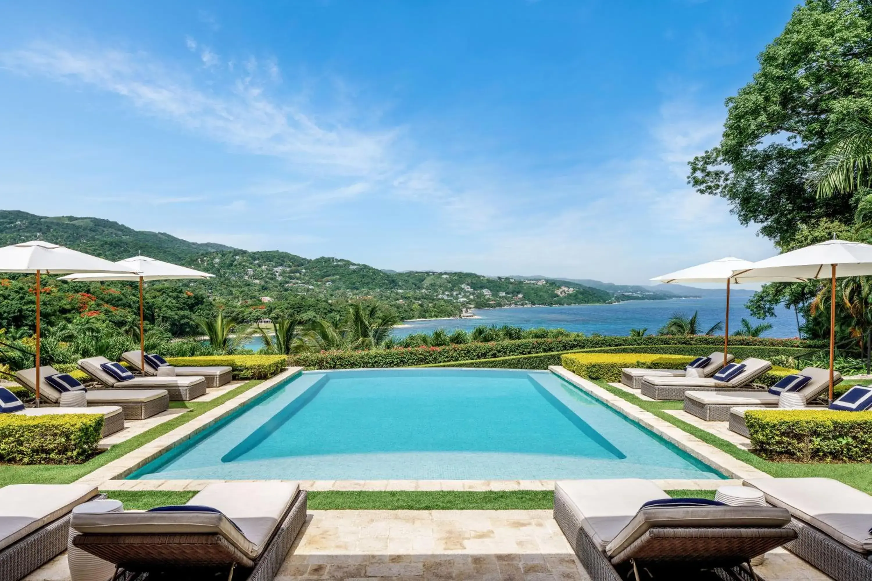 5 Bedroom Estate Villa in Round Hill Hotel & Villas 5 Bedroom Estate Villa in Round Hill Hotel & Villas