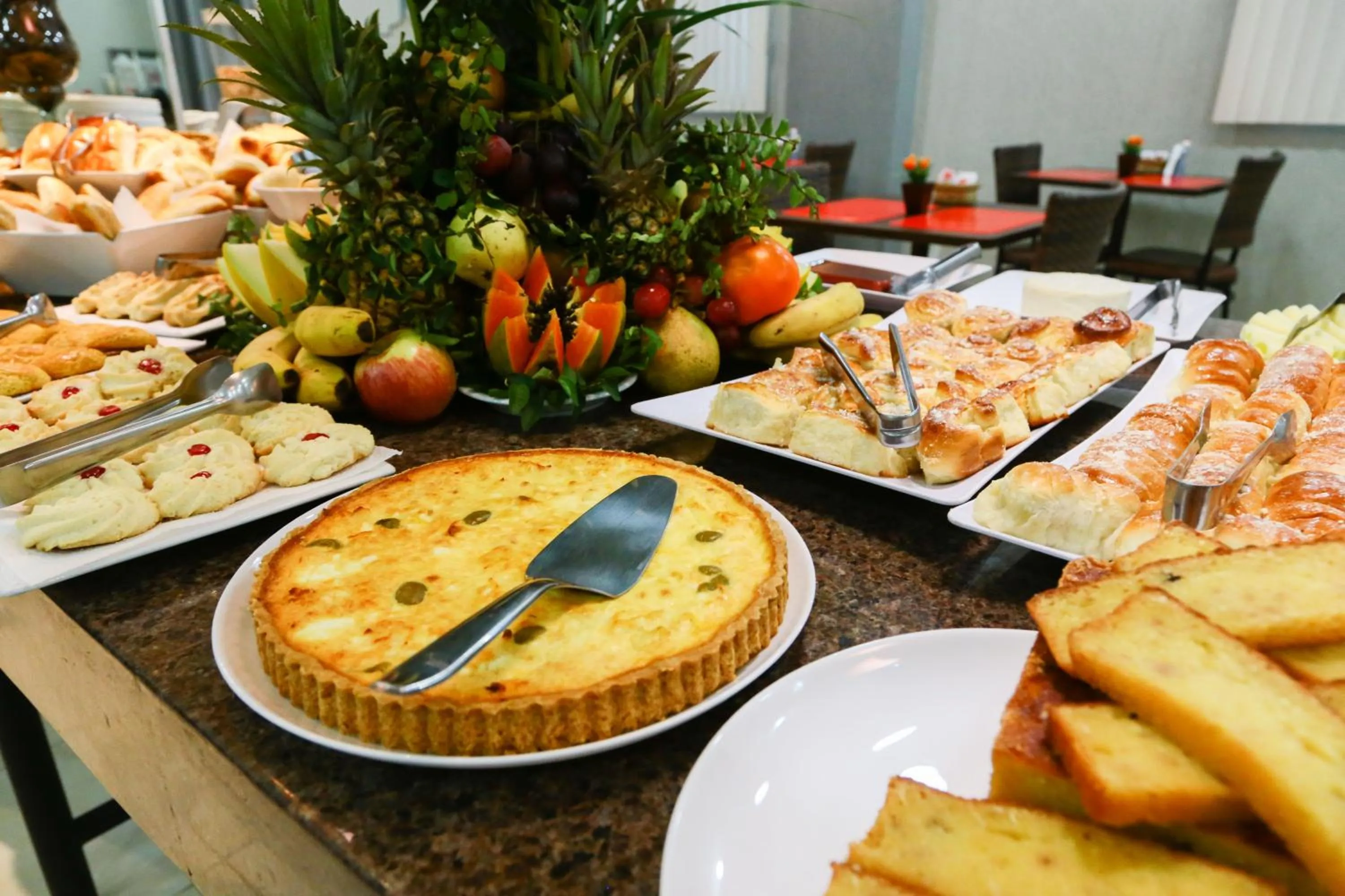 Restaurant/places to eat in Larison Economy