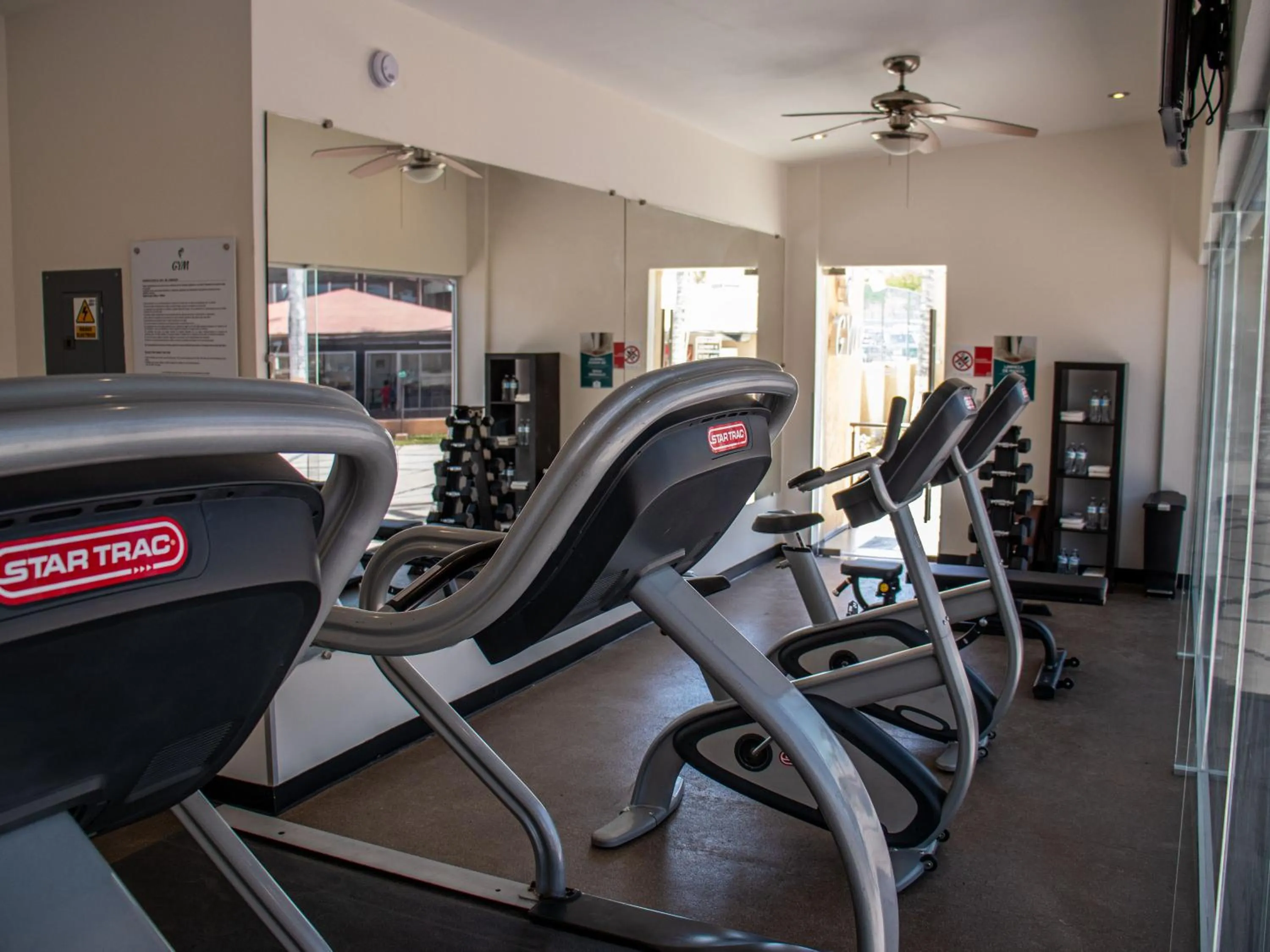 Fitness centre/facilities in Araiza Palmira Hotel y Centro de Convenciones