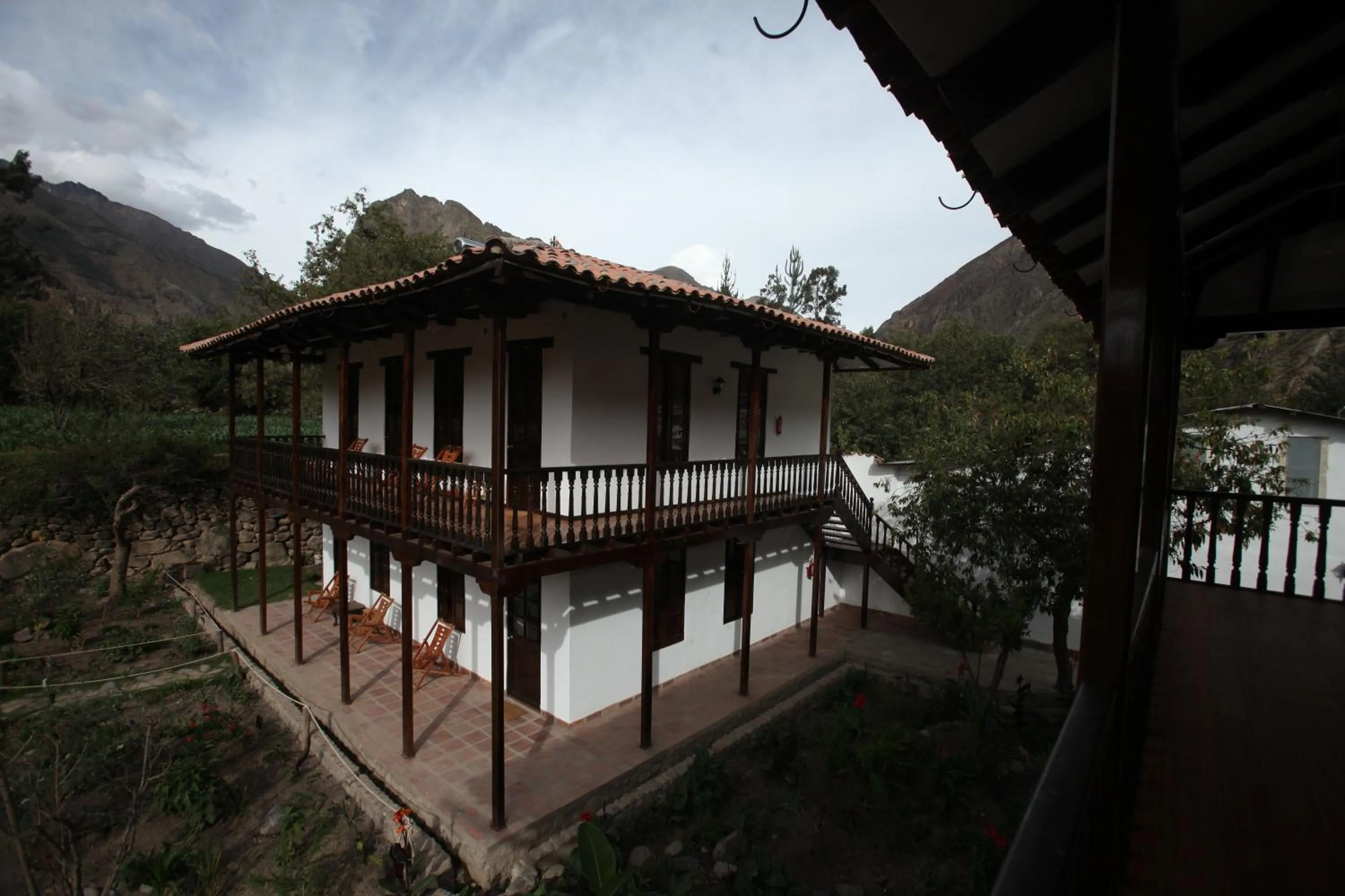 Natural landscape in El Albergue Ollantaytambo