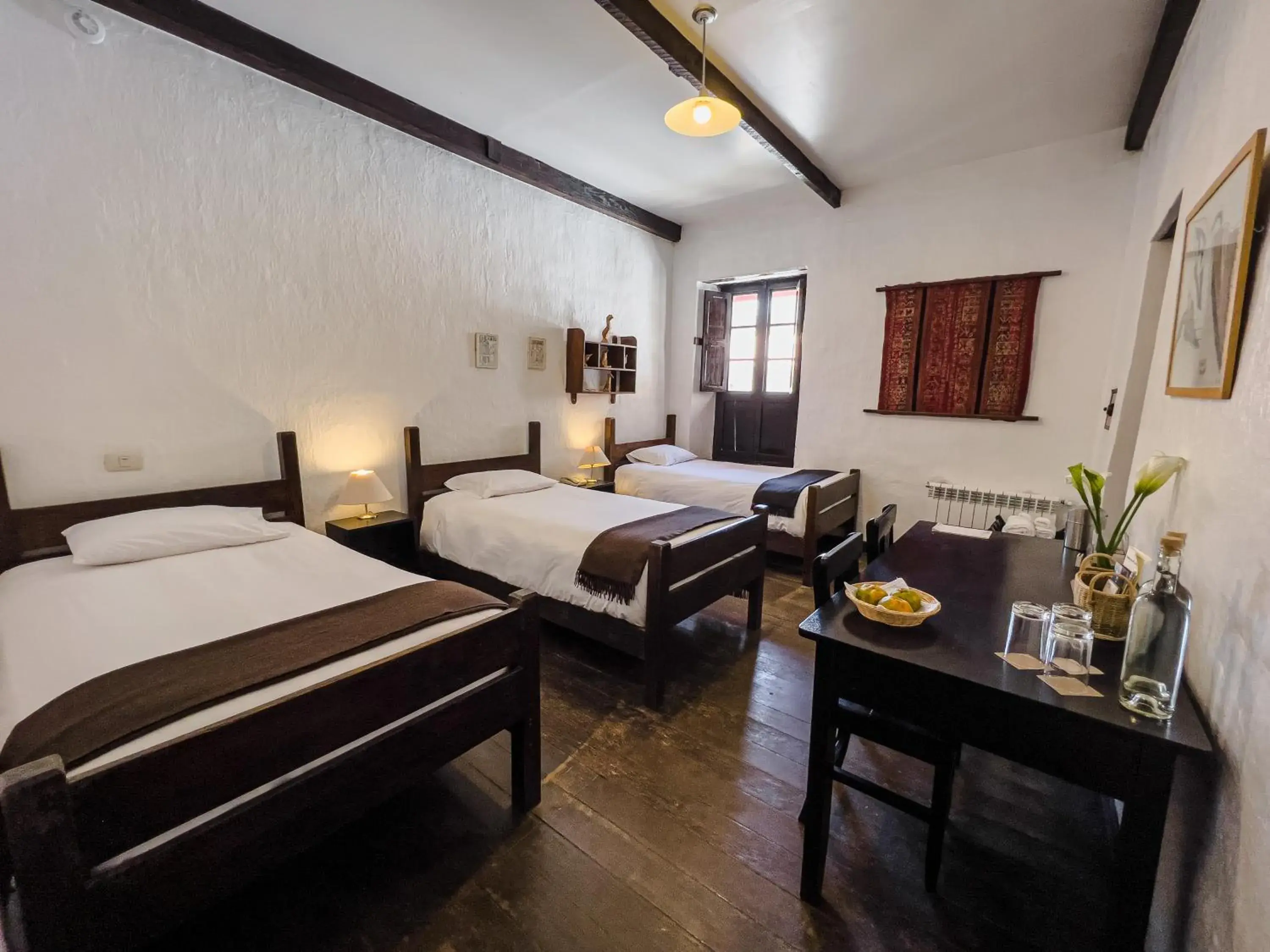 Standard Triple Room in El Albergue Ollantaytambo Standard Triple Room in El Albergue Ollantaytambo