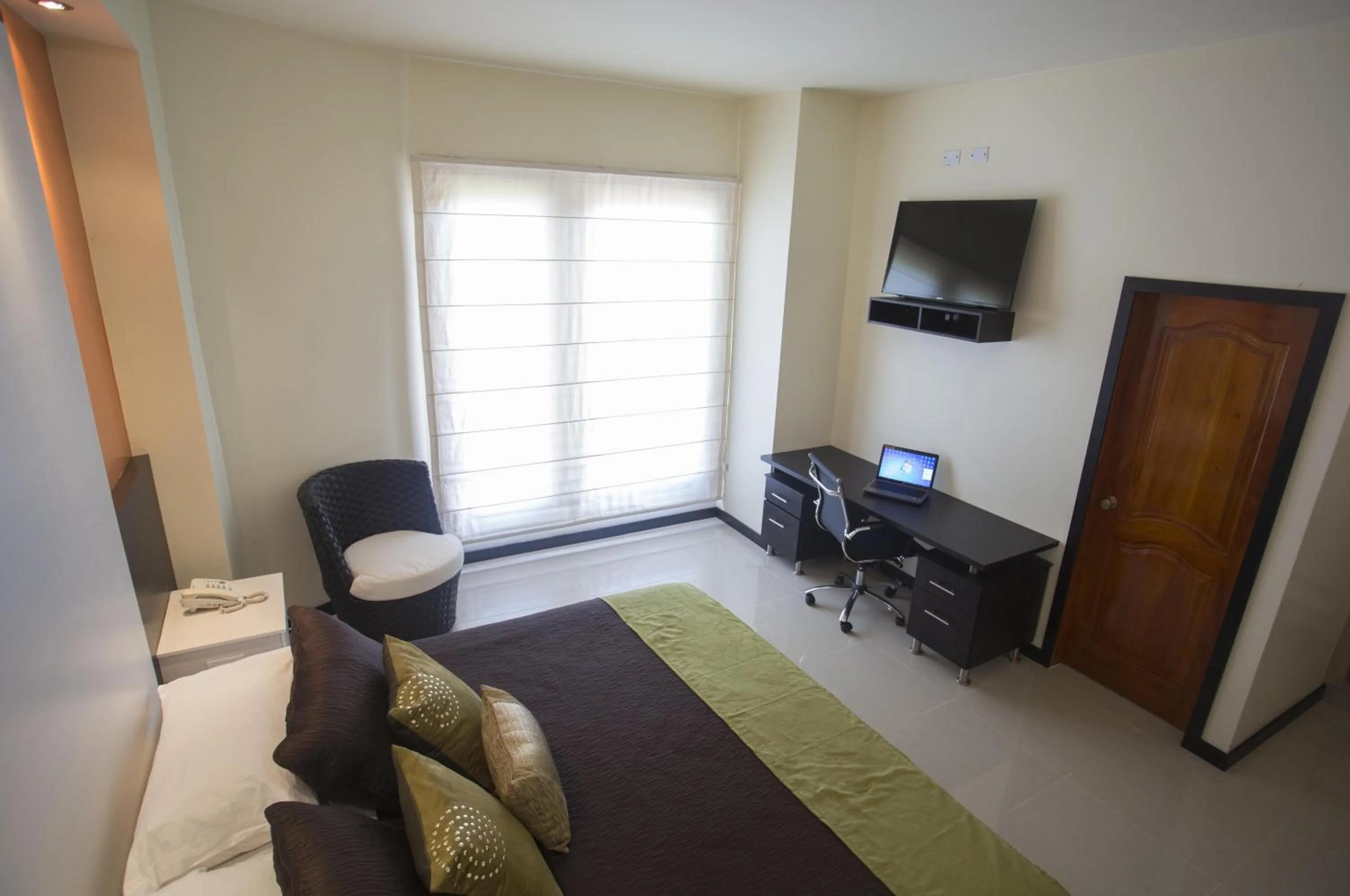 Bedroom in Hotel La Laguna Galapagos