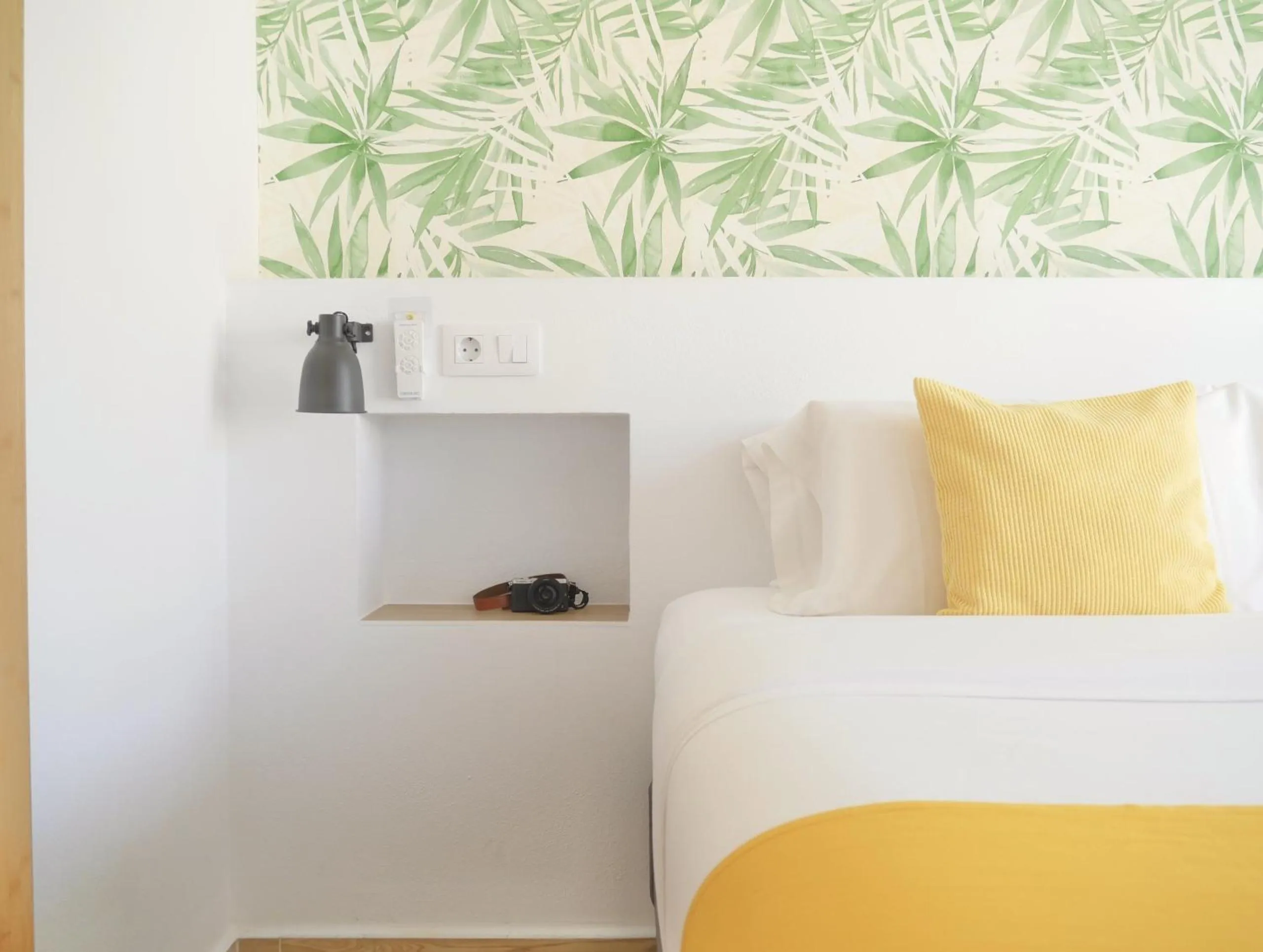 Bedroom in Nanit Rooms Ibiza Hostal