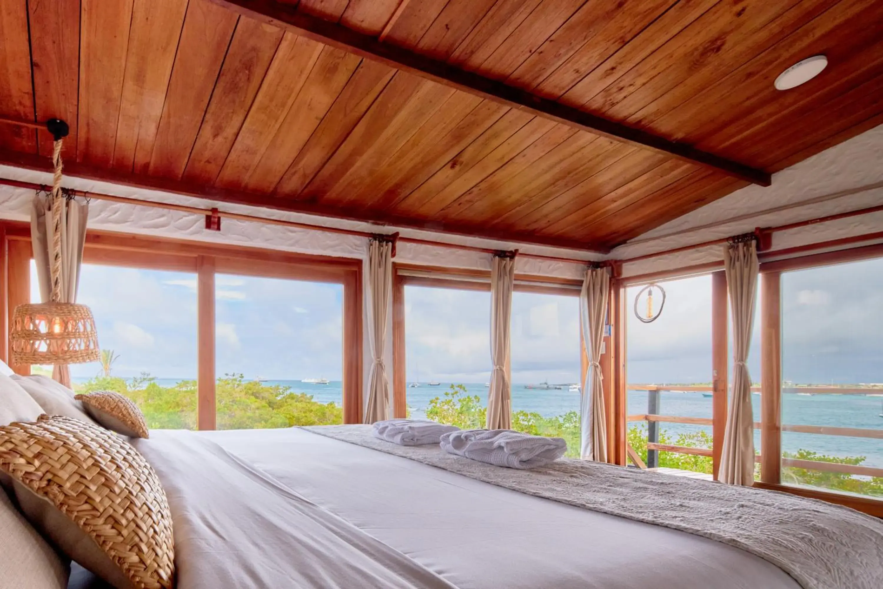 Signature Suite in Blu Galapagos Sustainable Waterfront Lodge Signature Suite in Blu Galapagos Sustainable Waterfront Lodge