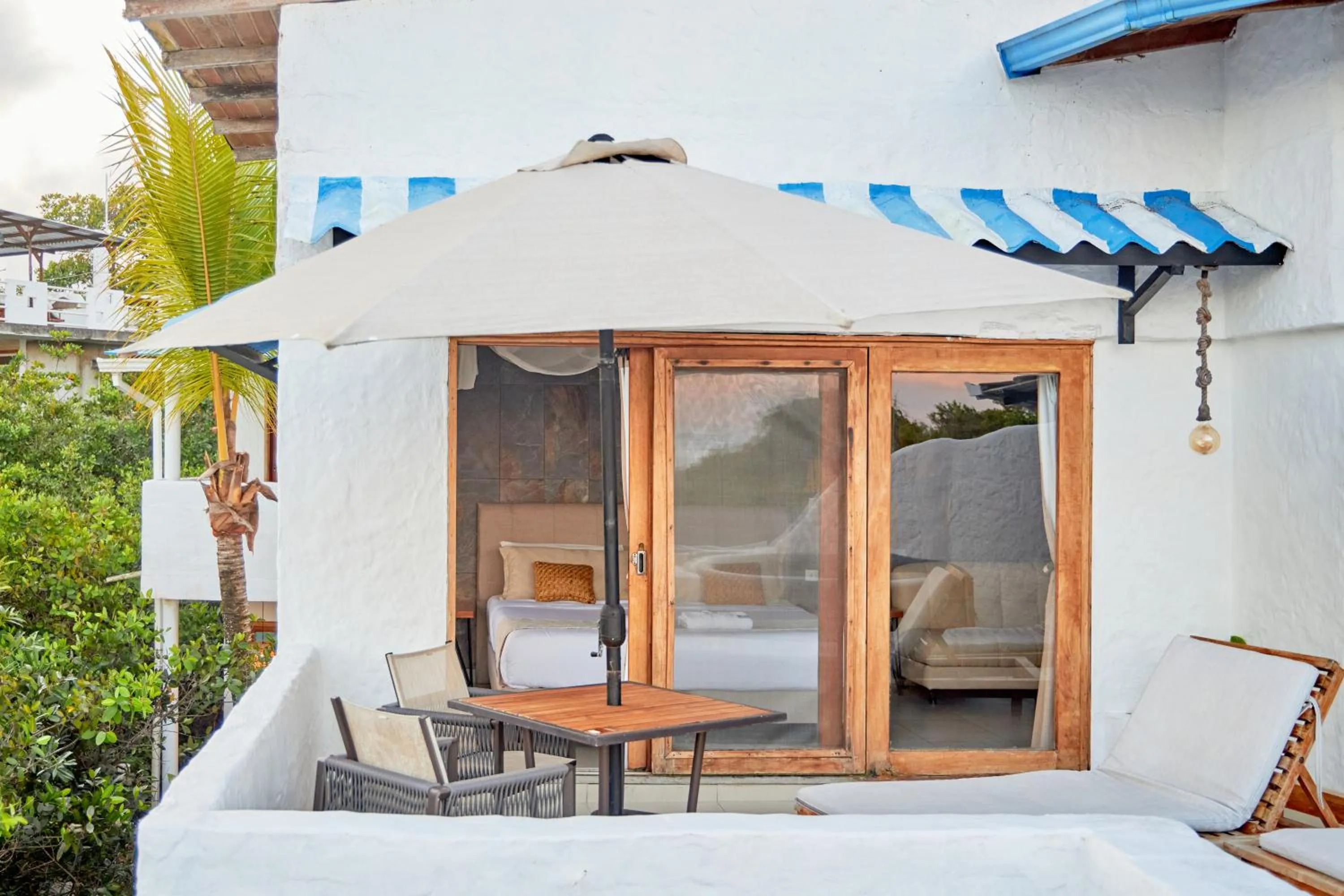 Balcony/Terrace in Blu Galapagos Sustainable Waterfront Lodge