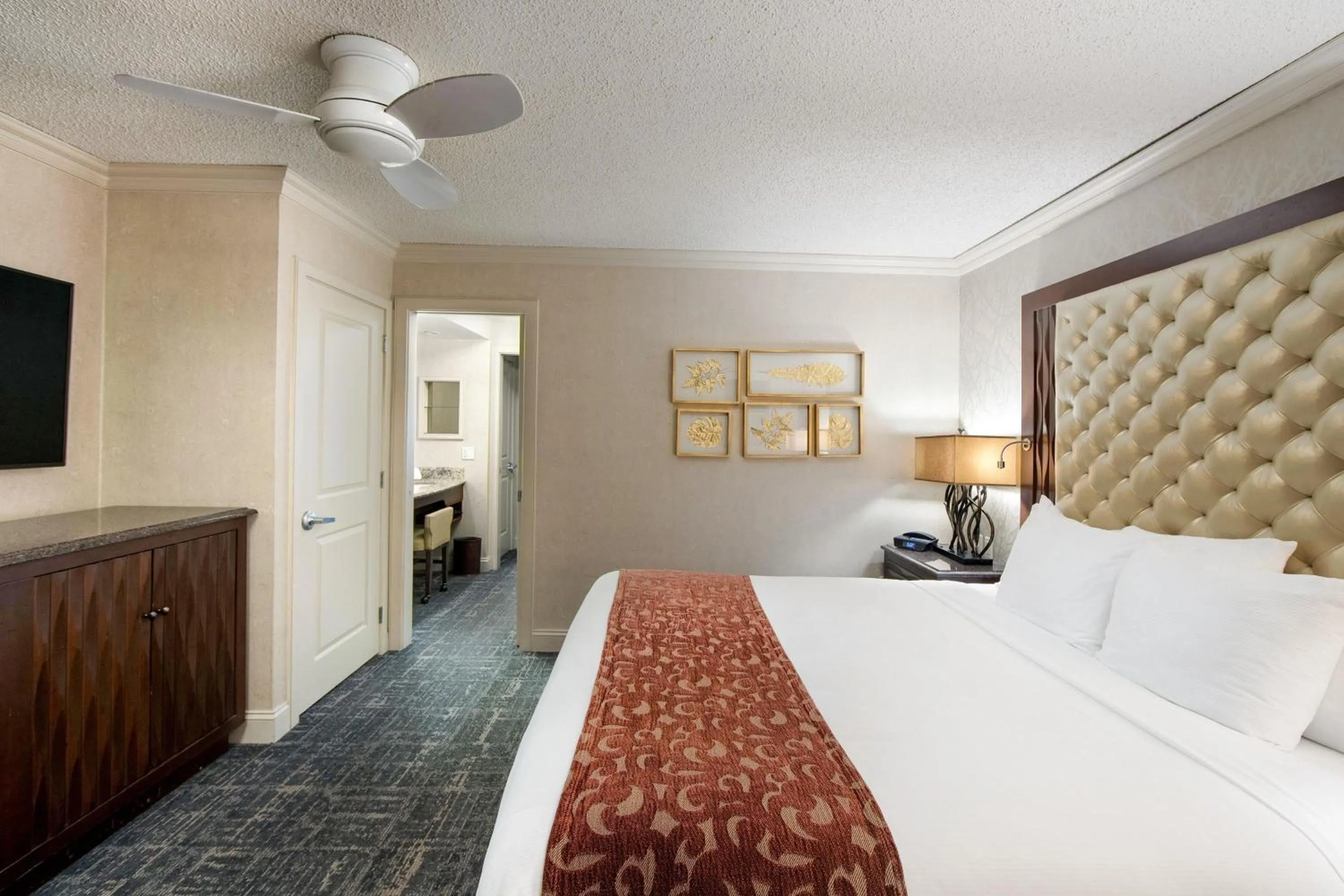 Bed in Eden Resort and Suites, BW Premier Collection