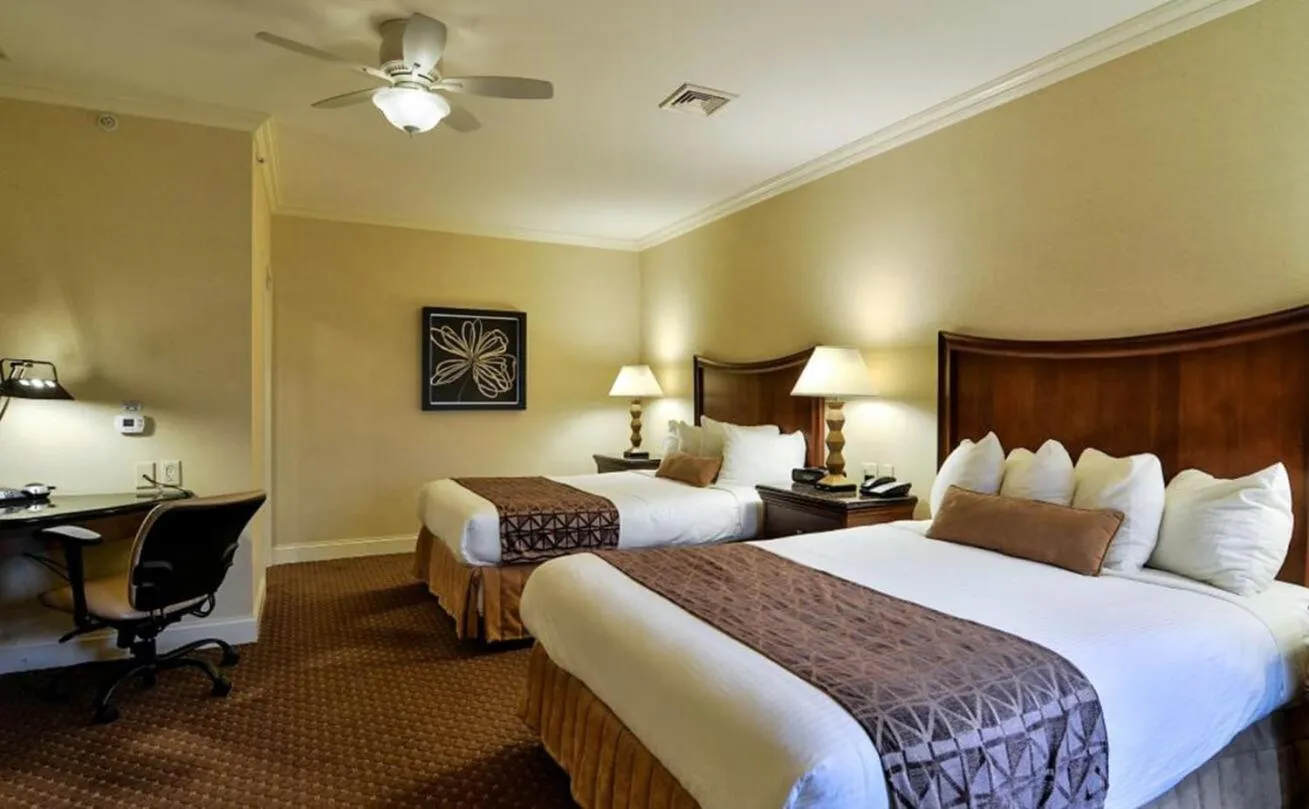 Bedroom, Bed in Eden Resort and Suites, BW Premier Collection