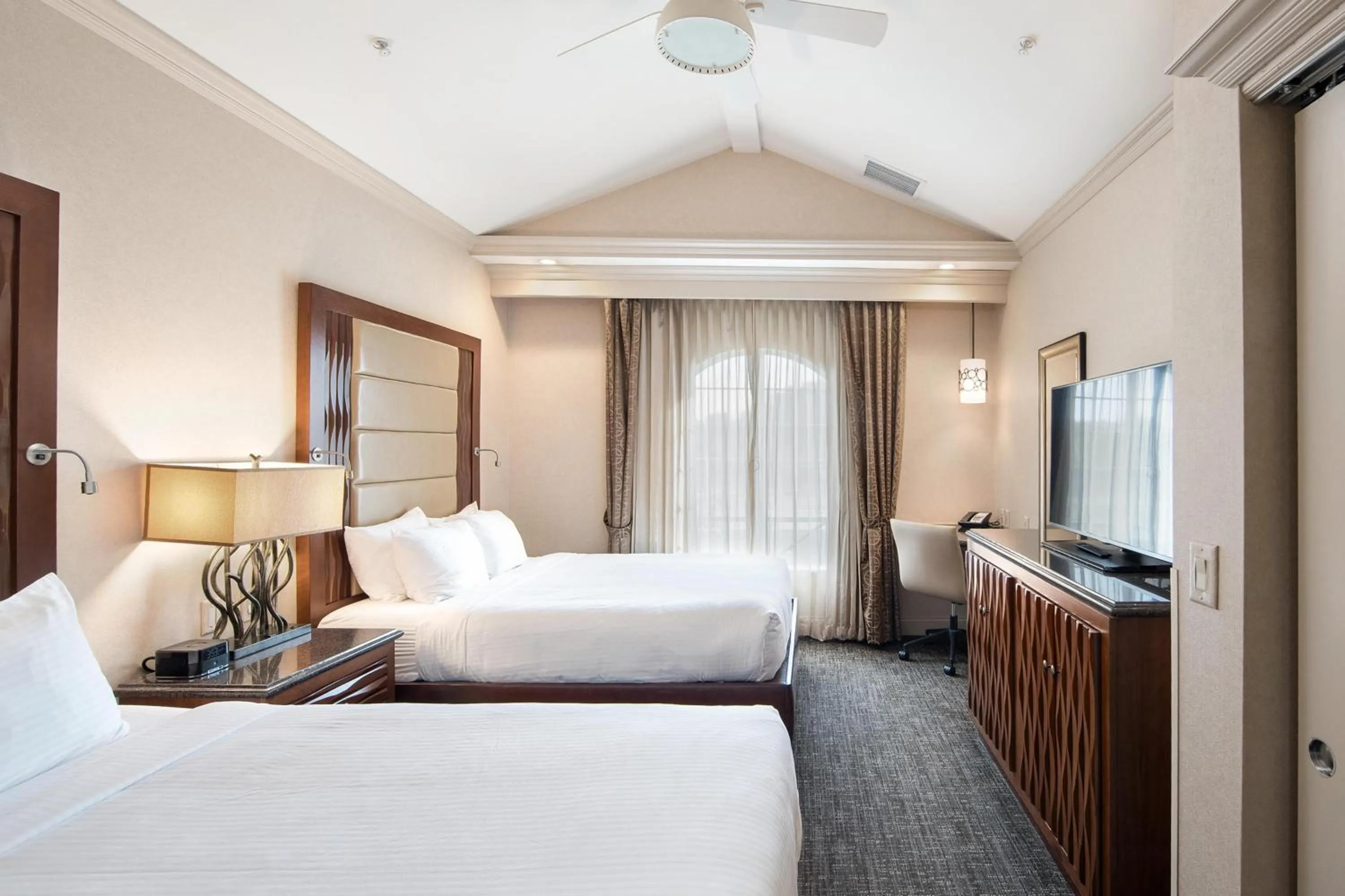 Photo of the whole room, Bed in Eden Resort and Suites, BW Premier Collection