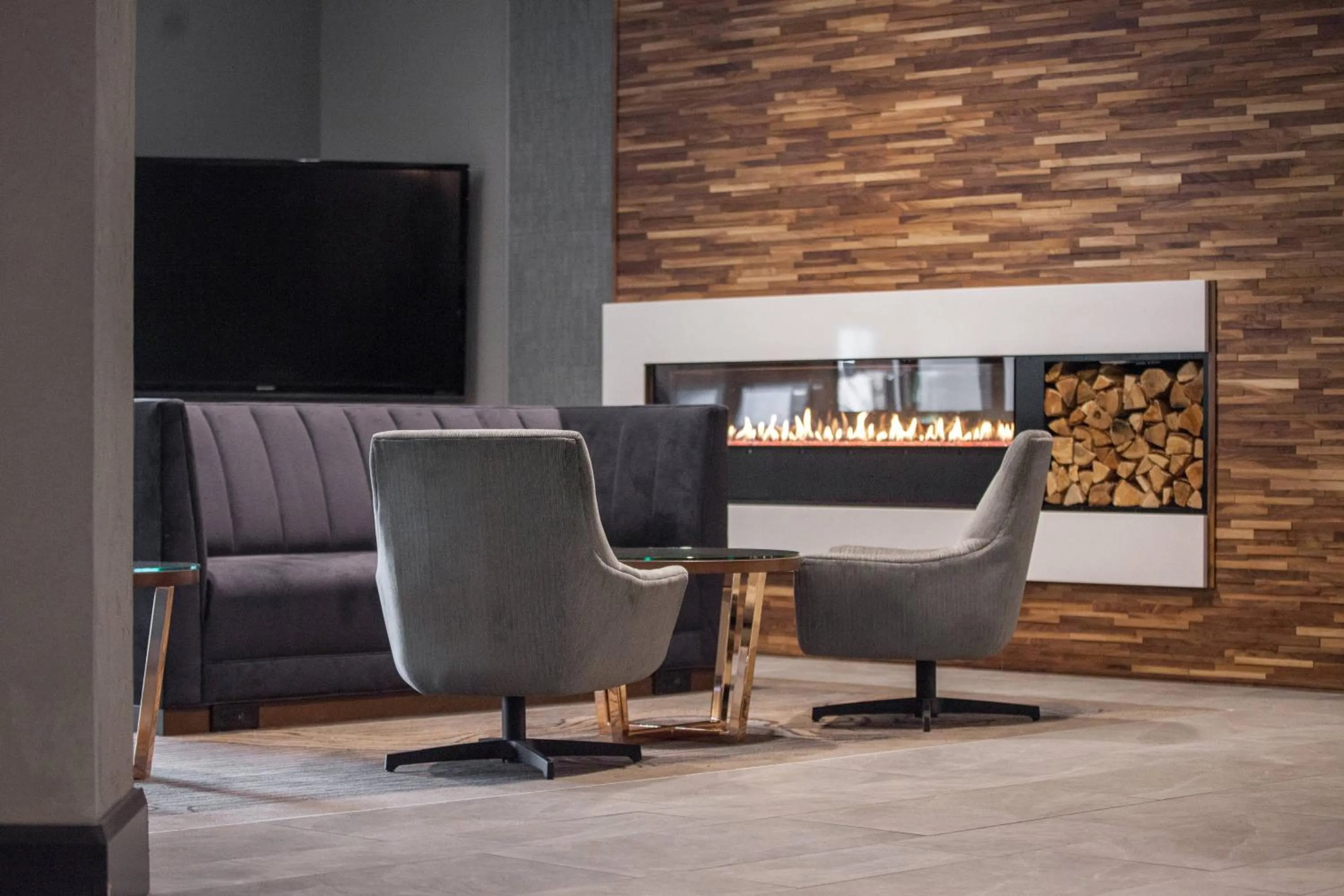 Lobby or reception in Delta Hotels by Marriott Fargo