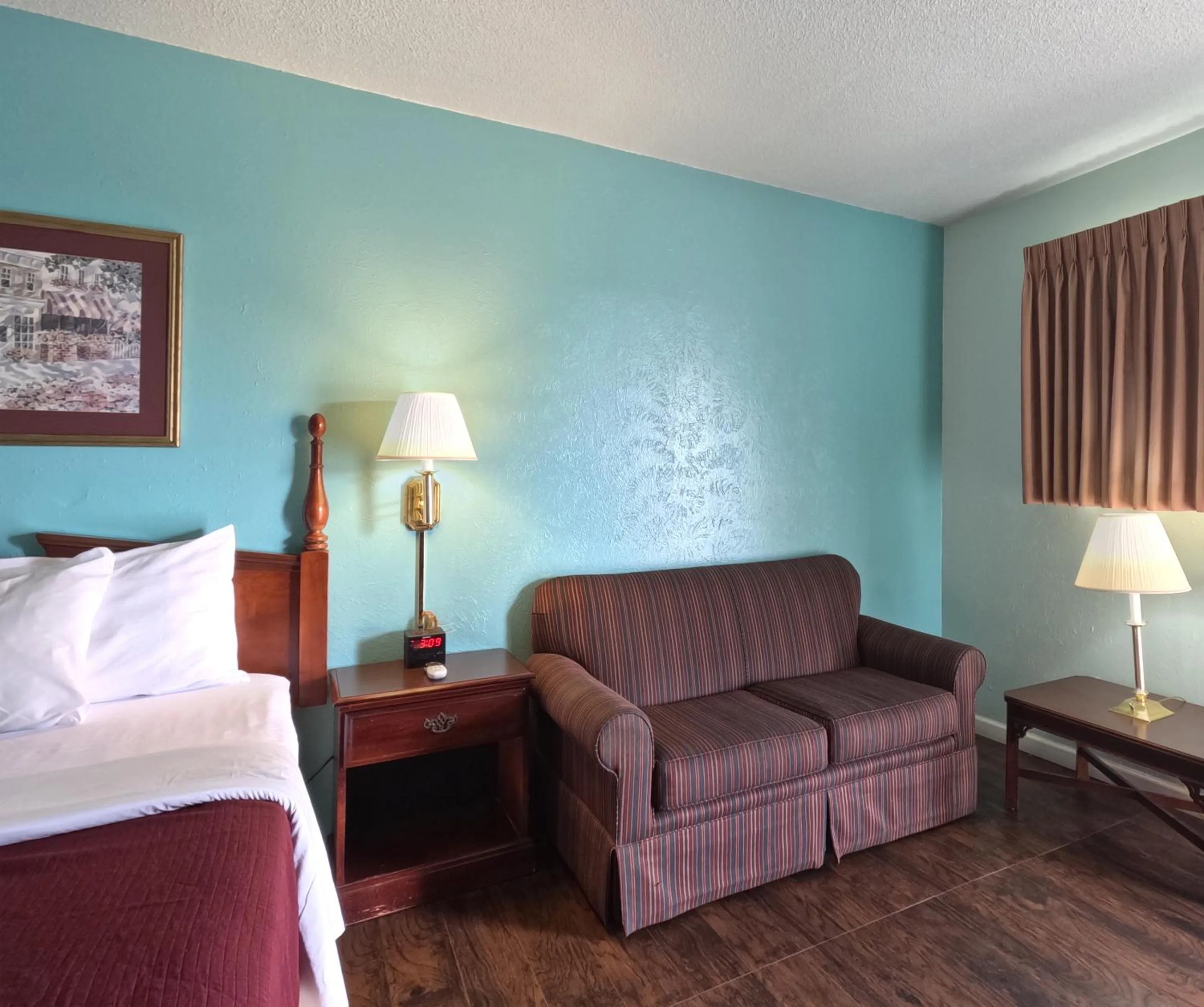 Bedroom, Bed in Capital O Route 66 Country Inn Vega Tx