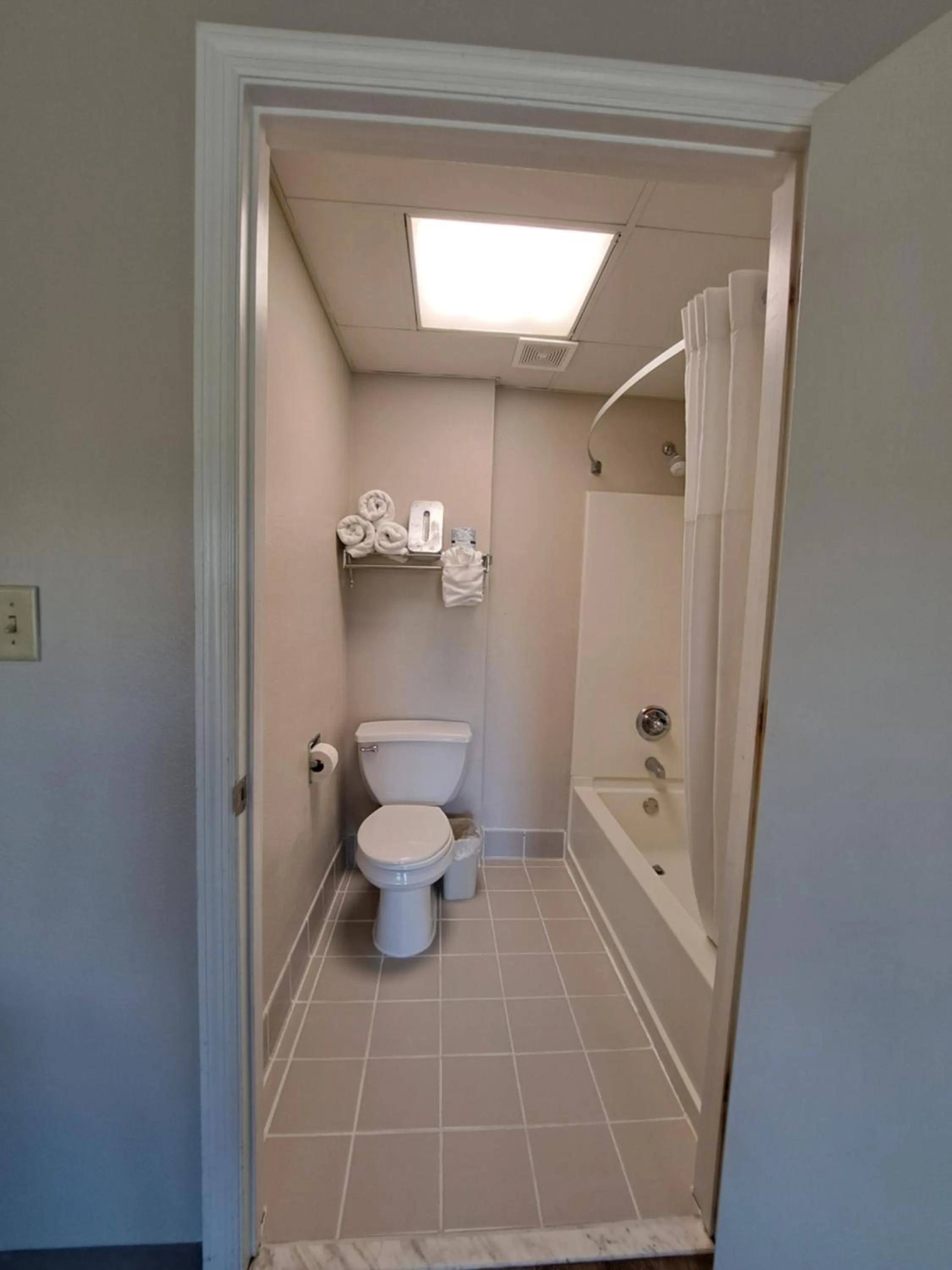 Bathroom in Days Inn & Suites by Wyndham Jekyll Island
