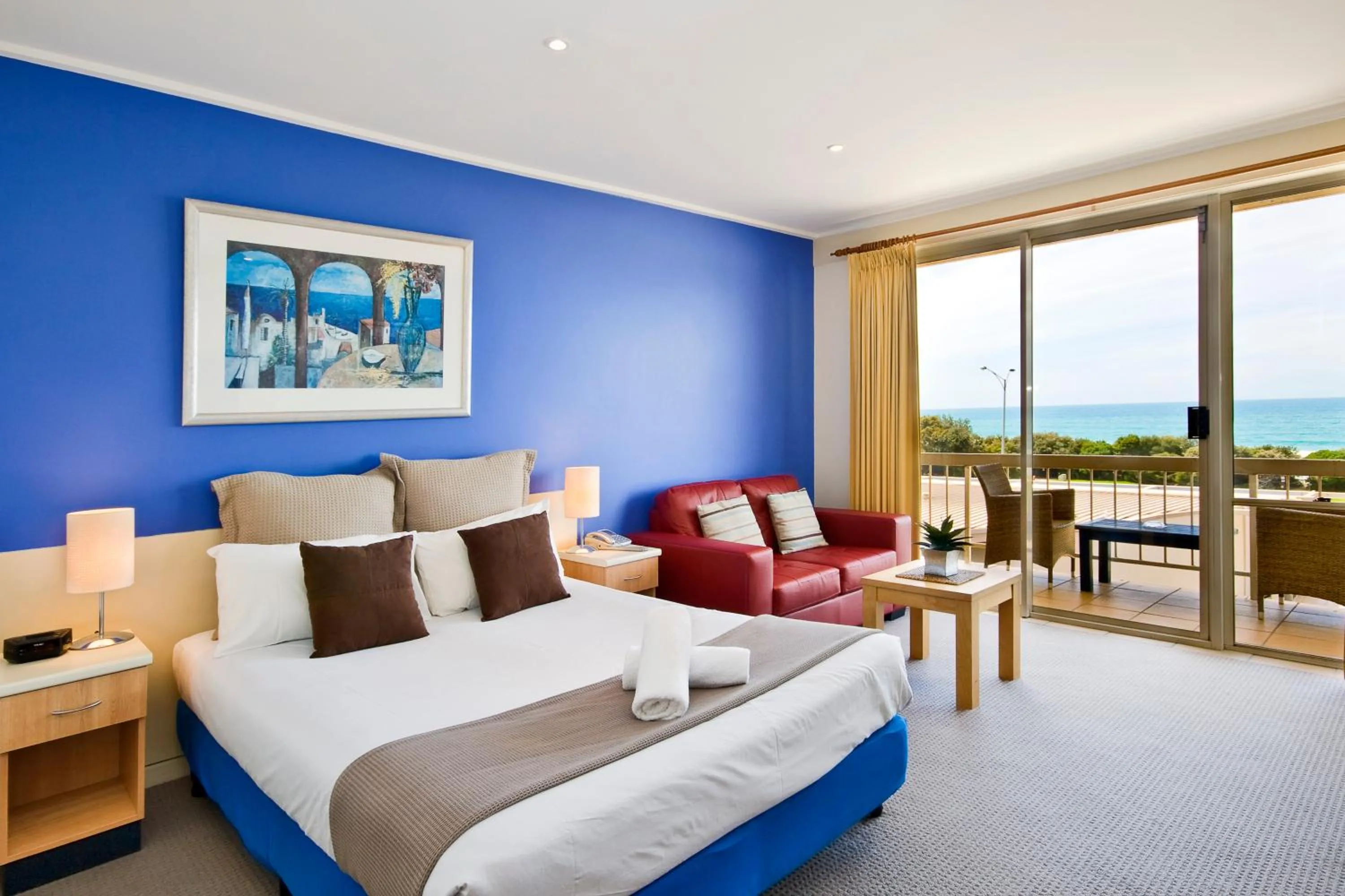 Bed in The Sandridge Motel