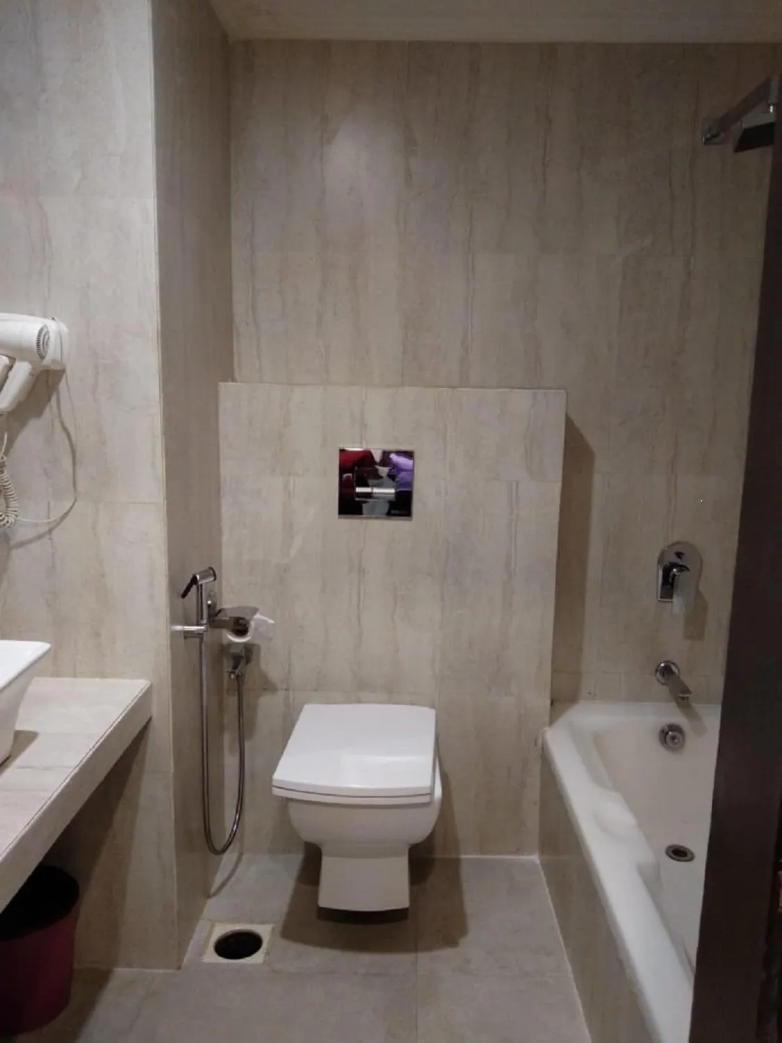 Toilet in Calangute Grande