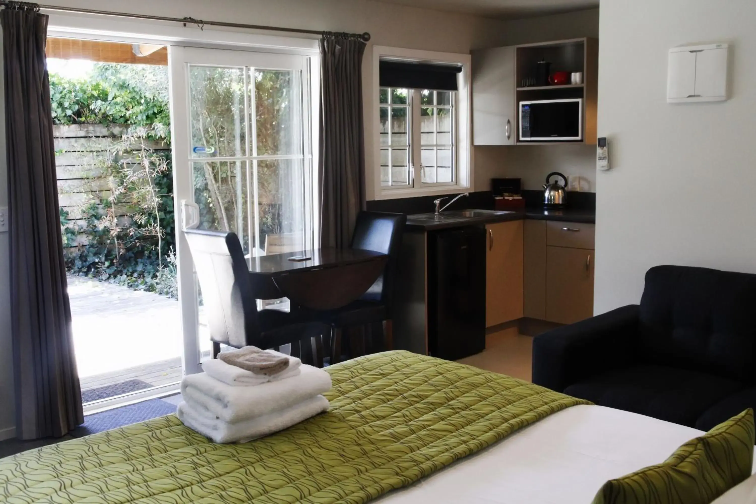 Superior Bungalow in Cranford Cottages and Motel Superior Bungalow in Cranford Cottages and Motel