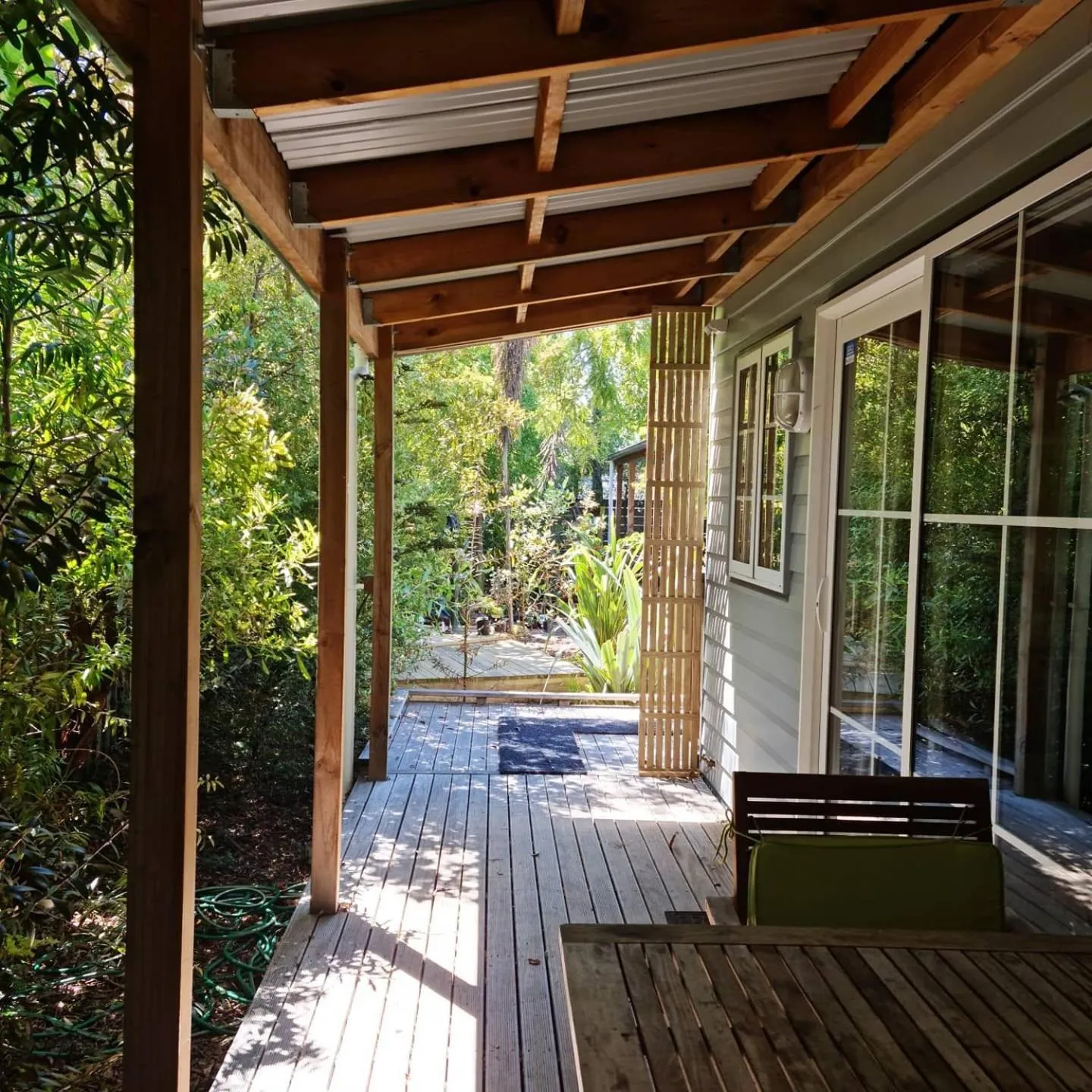 Property building in Cranford Cottages and Motel