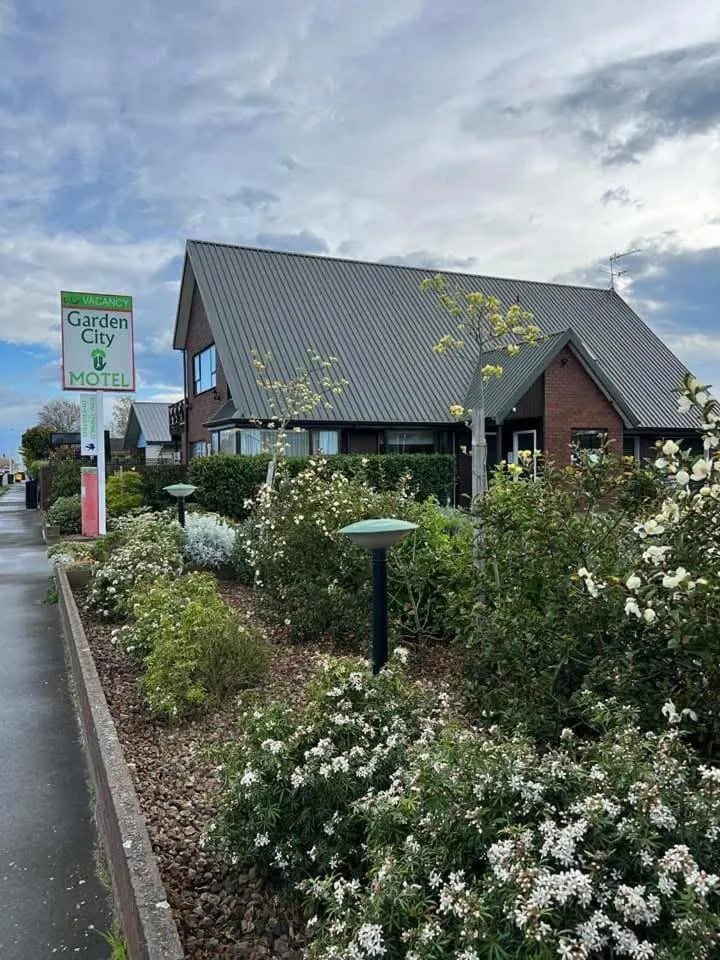 Garden view in Garden City Motel