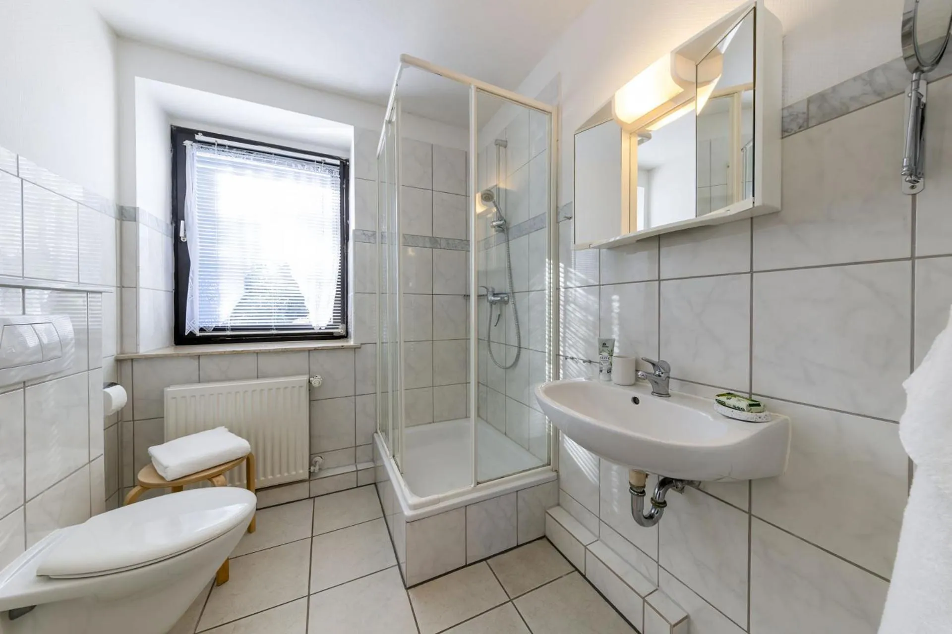 Toilet in Bei Ulbrichs Hotel garni & Catering