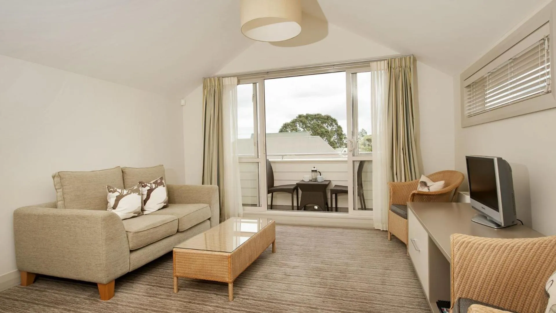 Balcony/Terrace in Hananui Lodge and Apartments