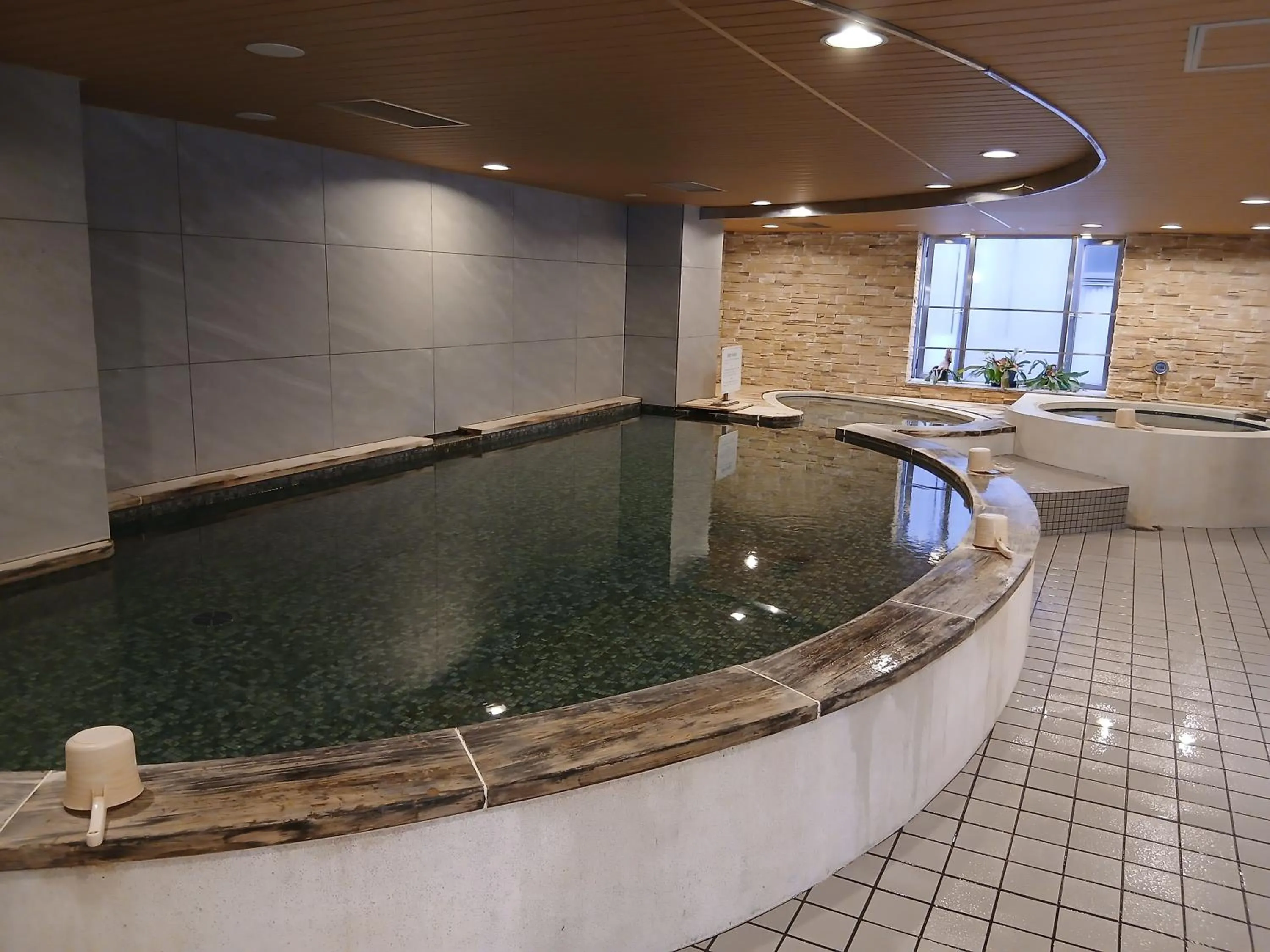 Swimming pool in Capsule Inn Osaka (Male Only)
