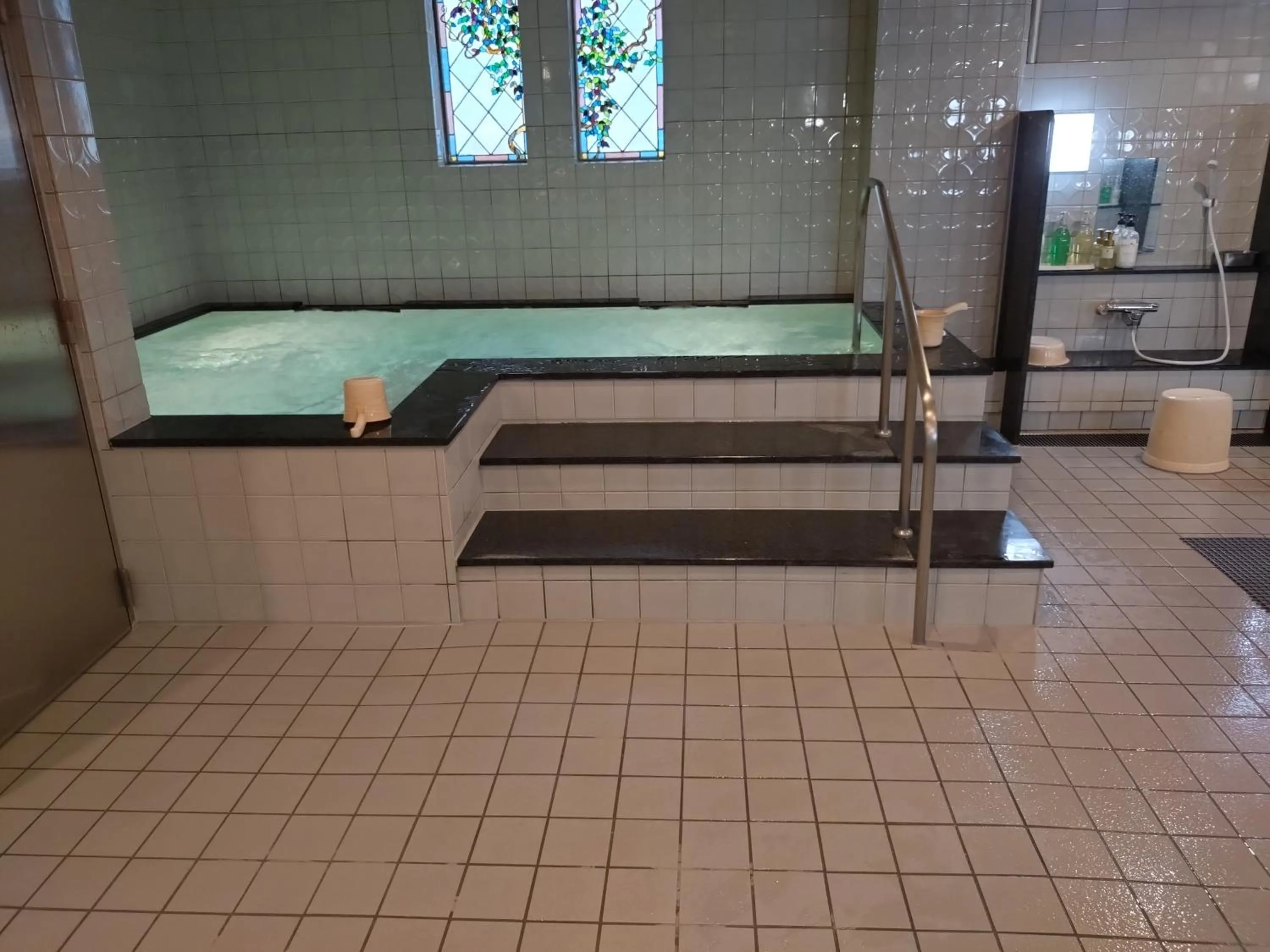 Hot Tub in Capsule Inn Osaka (Male Only)