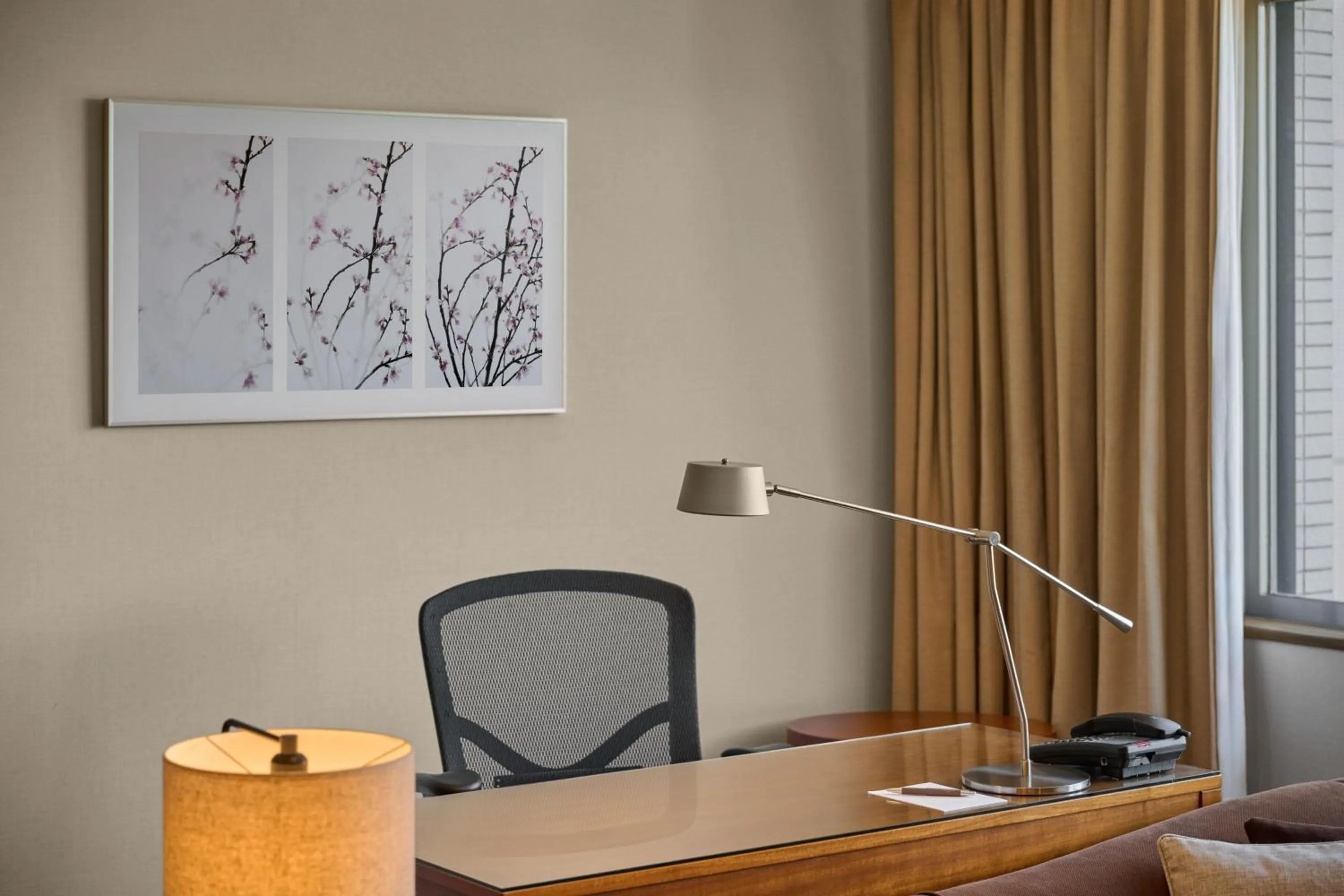 Photo of the whole room in Sheraton Grand Taipei Hotel