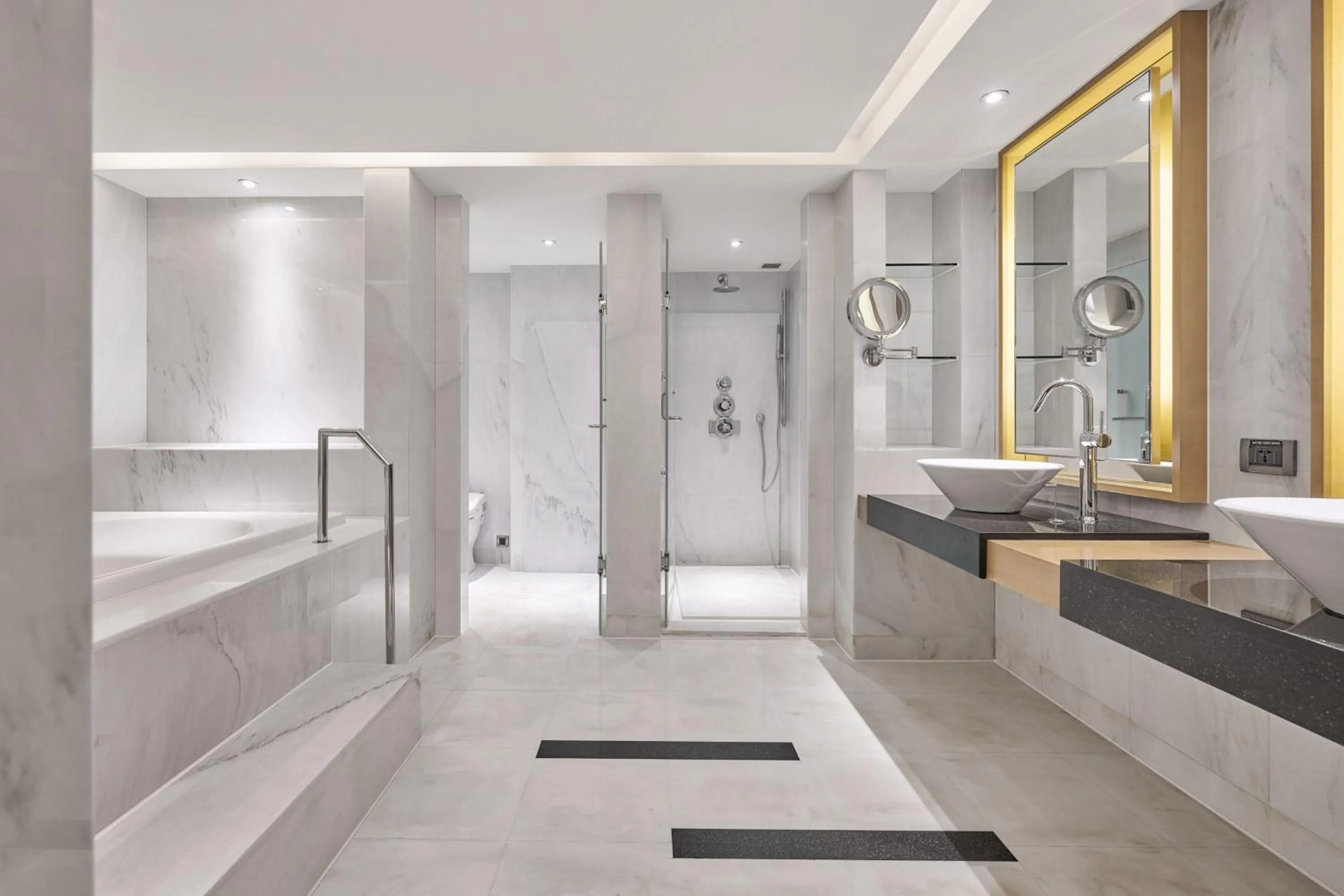 Bathroom in Sheraton Grand Taipei Hotel