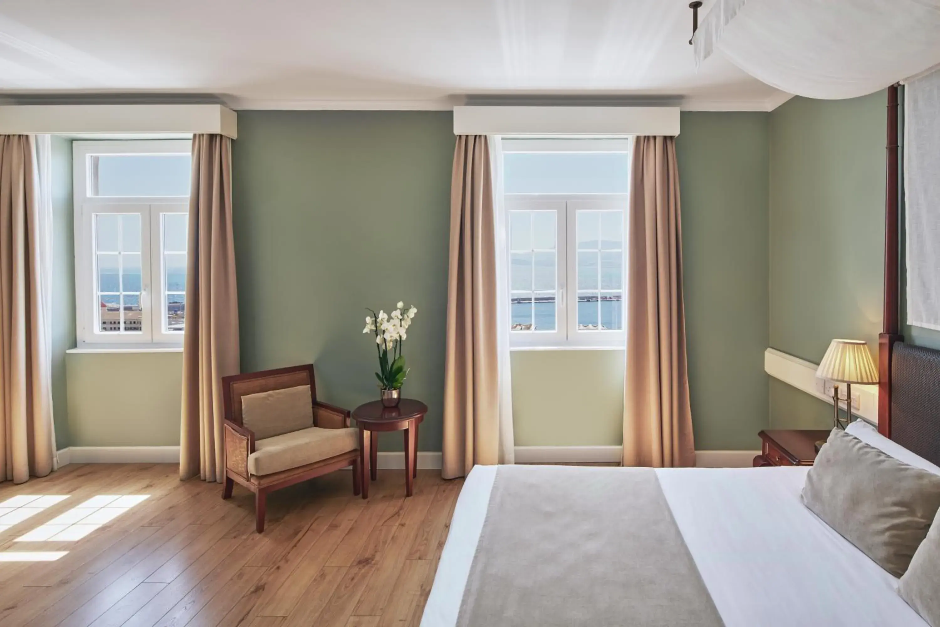 Double Room with Sea View in Rock Hotel Double Room with Sea View in Rock Hotel