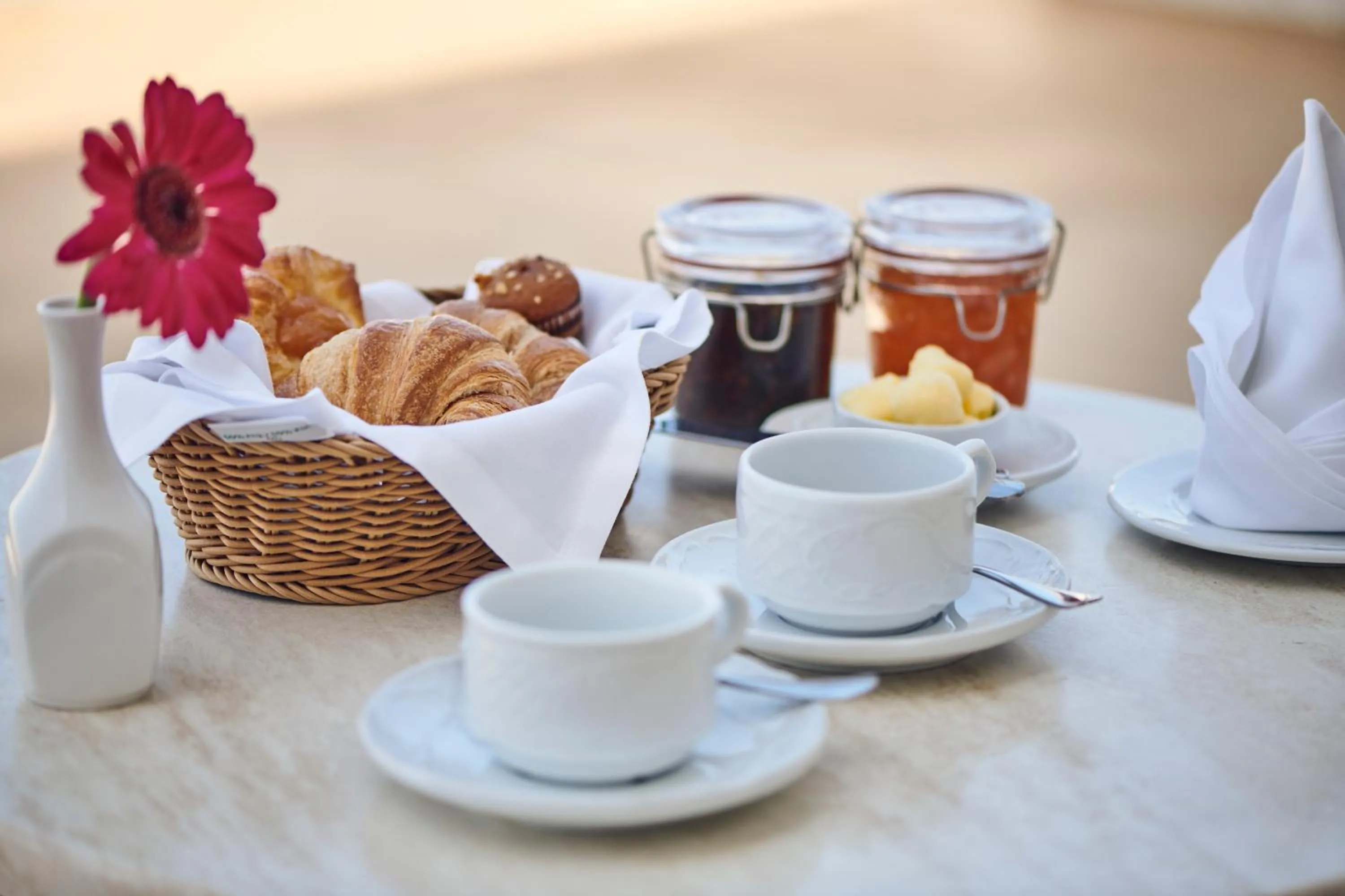 Breakfast in Rock Hotel