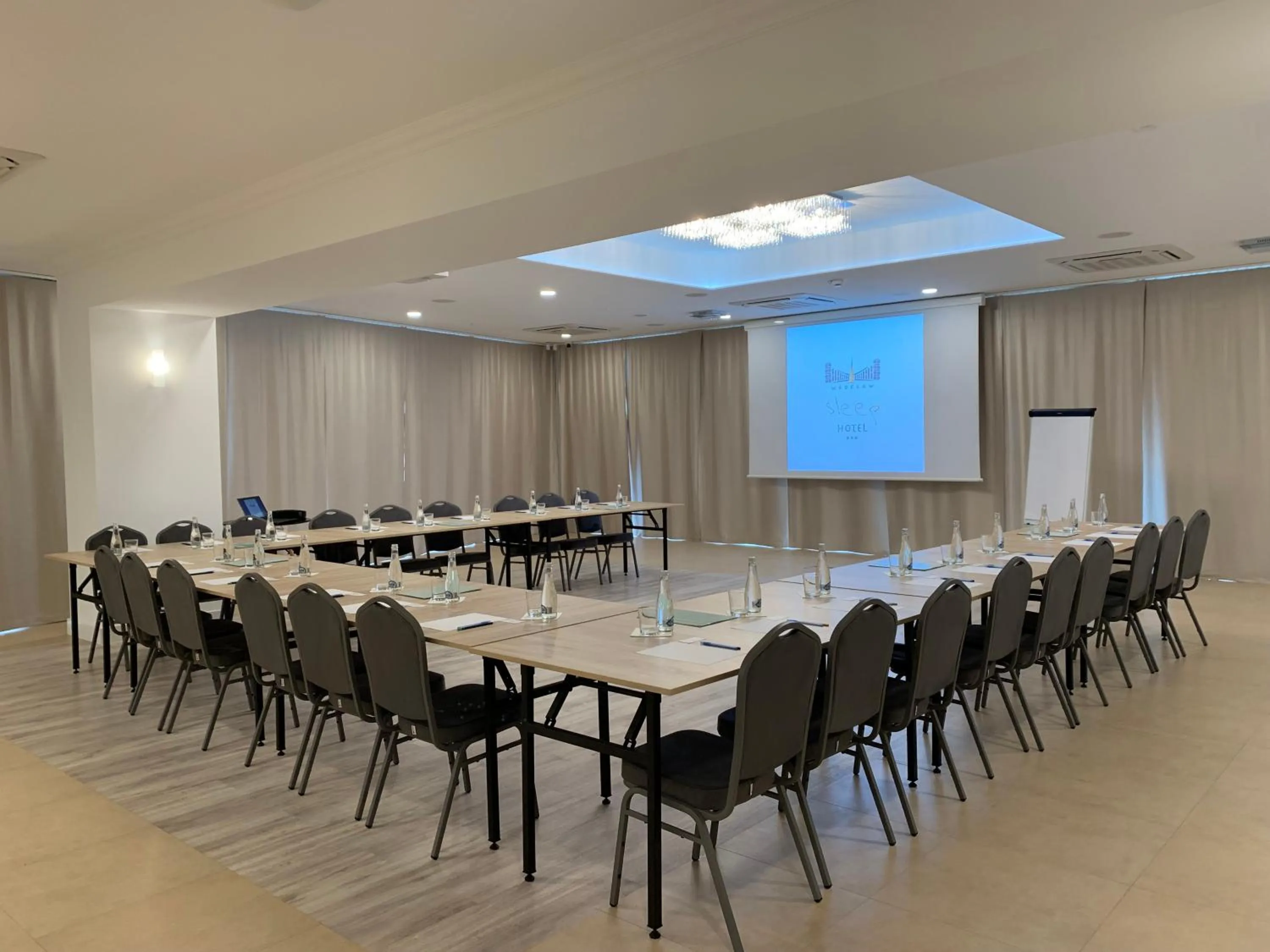 Business facilities in Hotel Sleep Wrocław