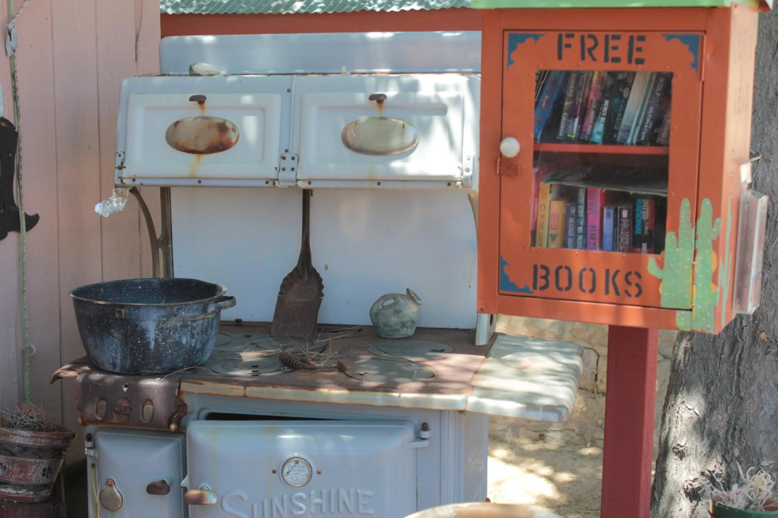 Grand Canyon West Hotel Sheps Miners Inn