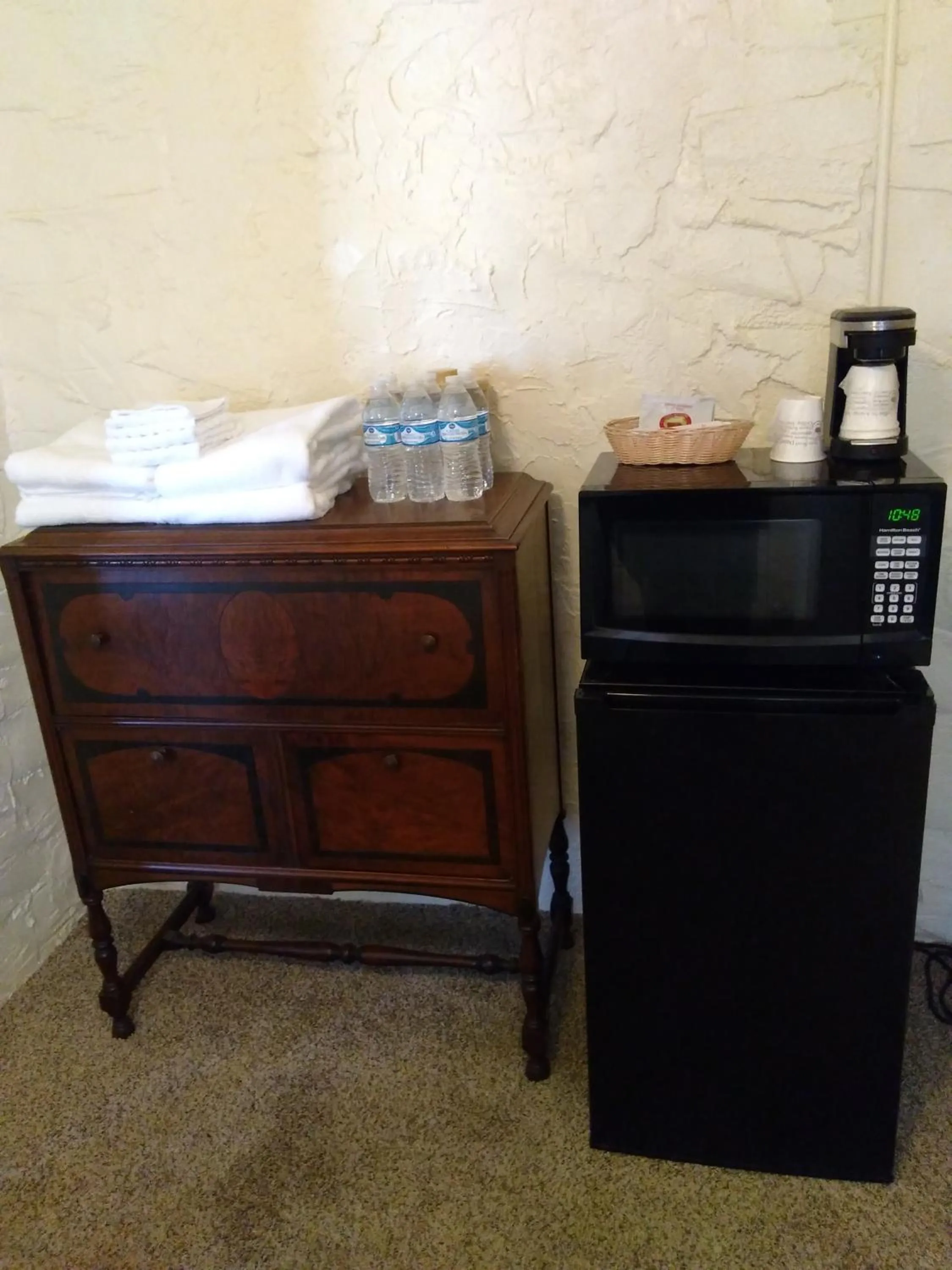 Grand Canyon West Hotel Sheps Miners Inn