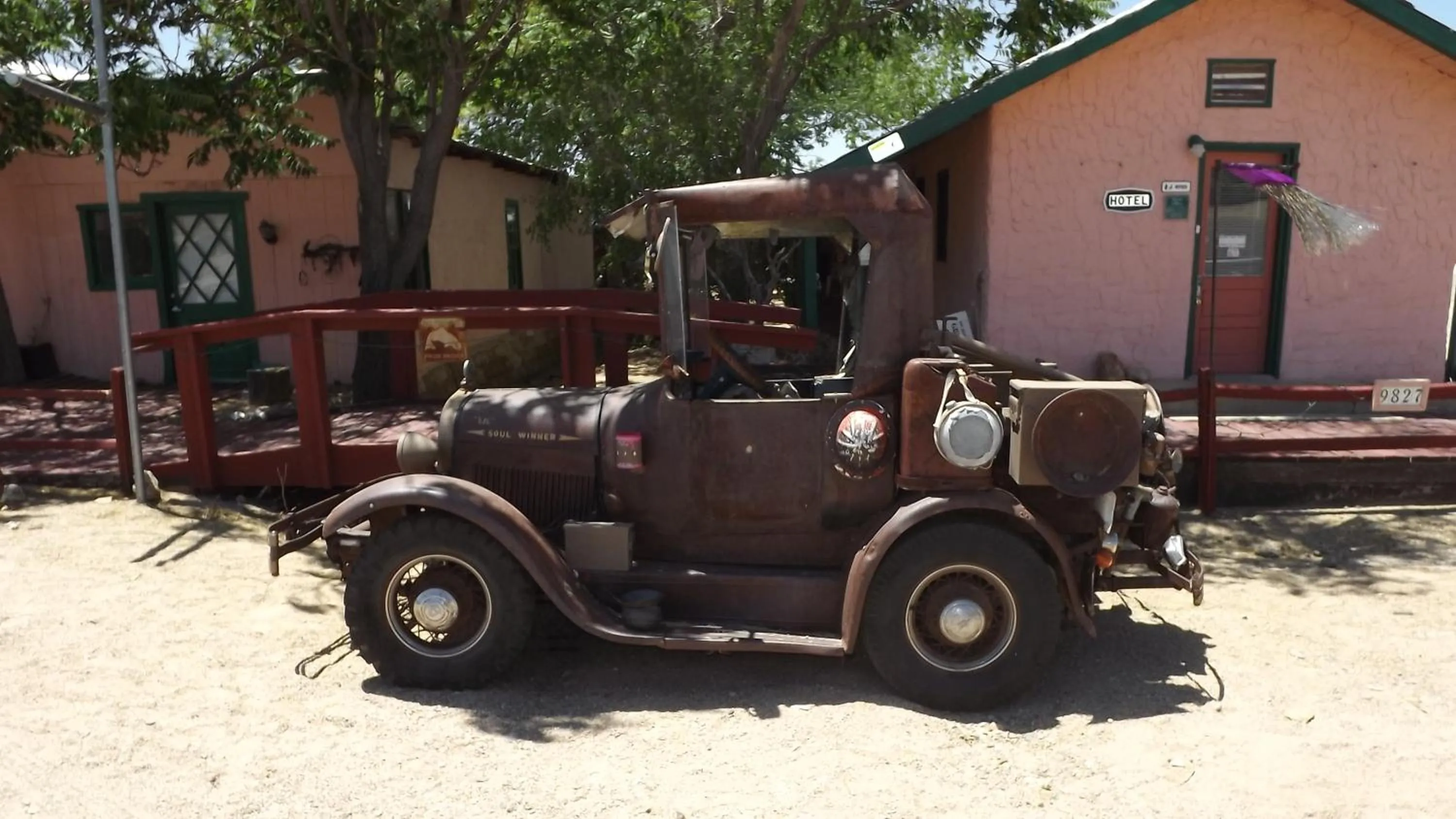 Facade/entrance in Grand Canyon West Hotel Sheps Miners Inn